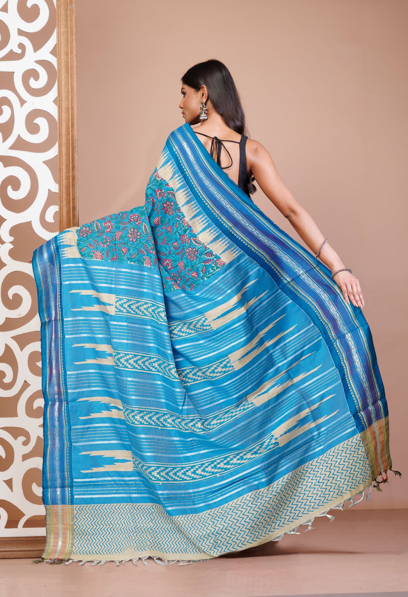 Blue Pure Handloom Hand Block Printed Vidarbha Tussar Silk Saree-UNM75415