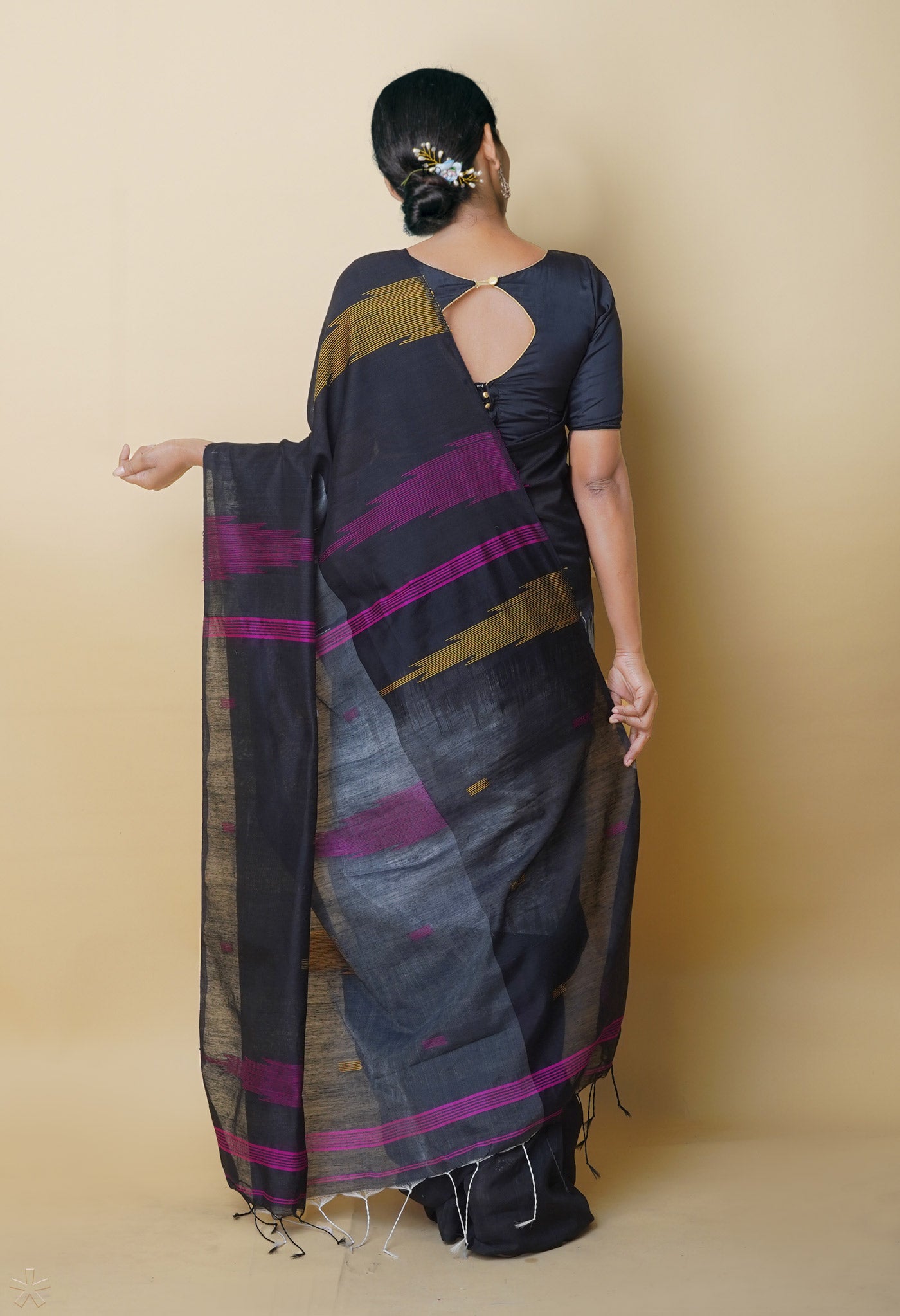 White-Black Pure Handloom Bengal Linen Saree