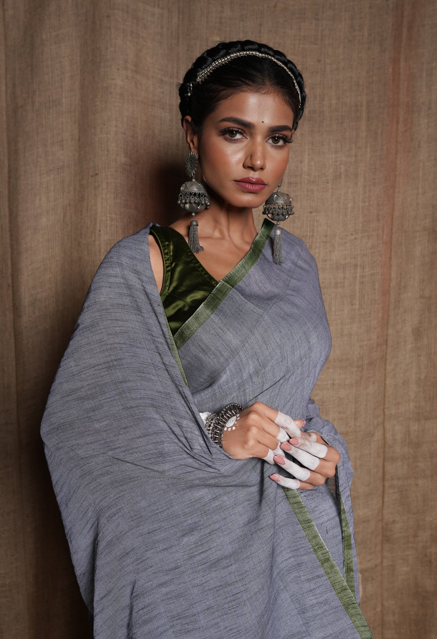 Grey Handloom Plain Mulmul Cotton Saree