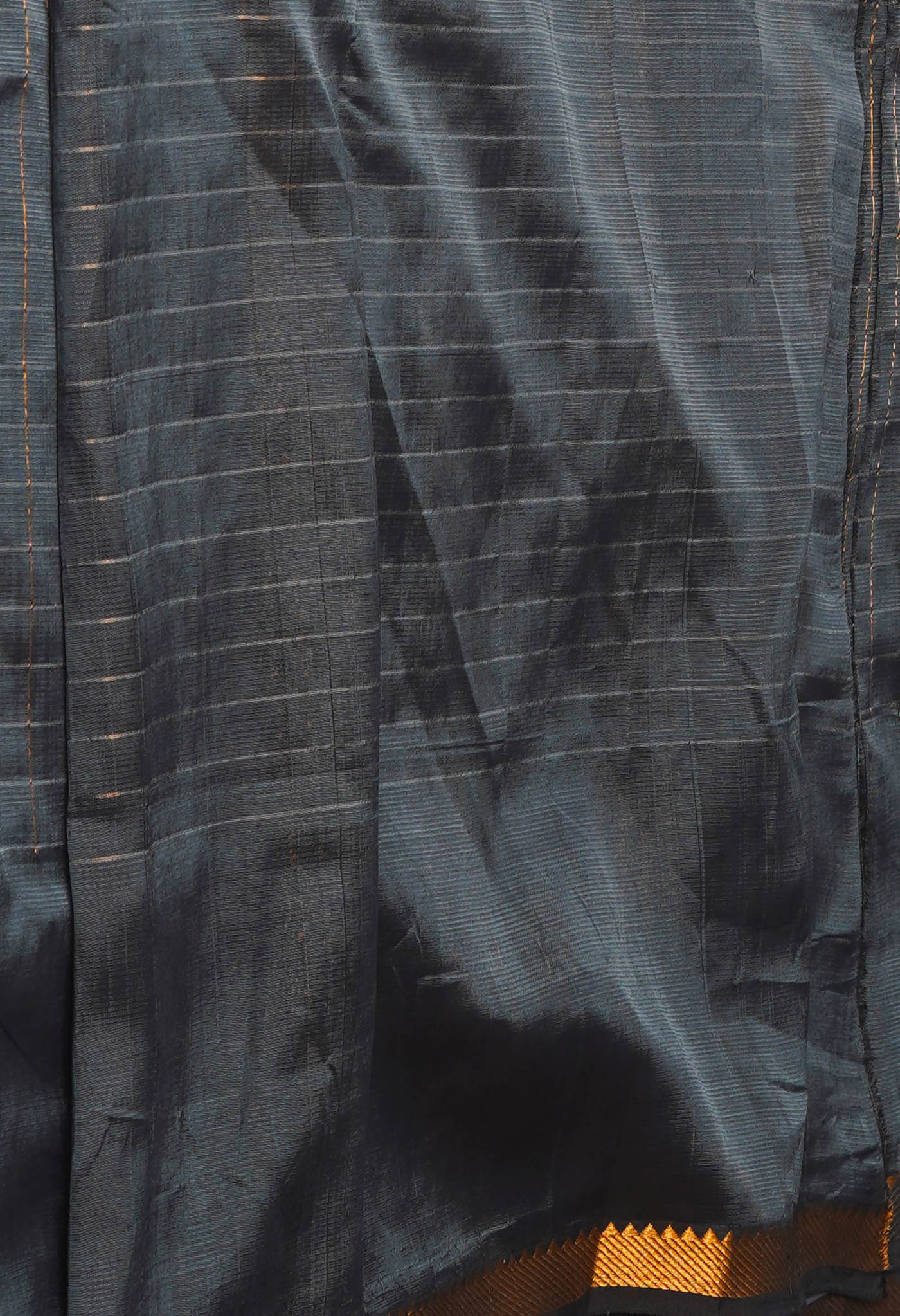 Dark Pewter Grey Pure  Zari Weaving Checks Mangalgiri Soft Silk Saree