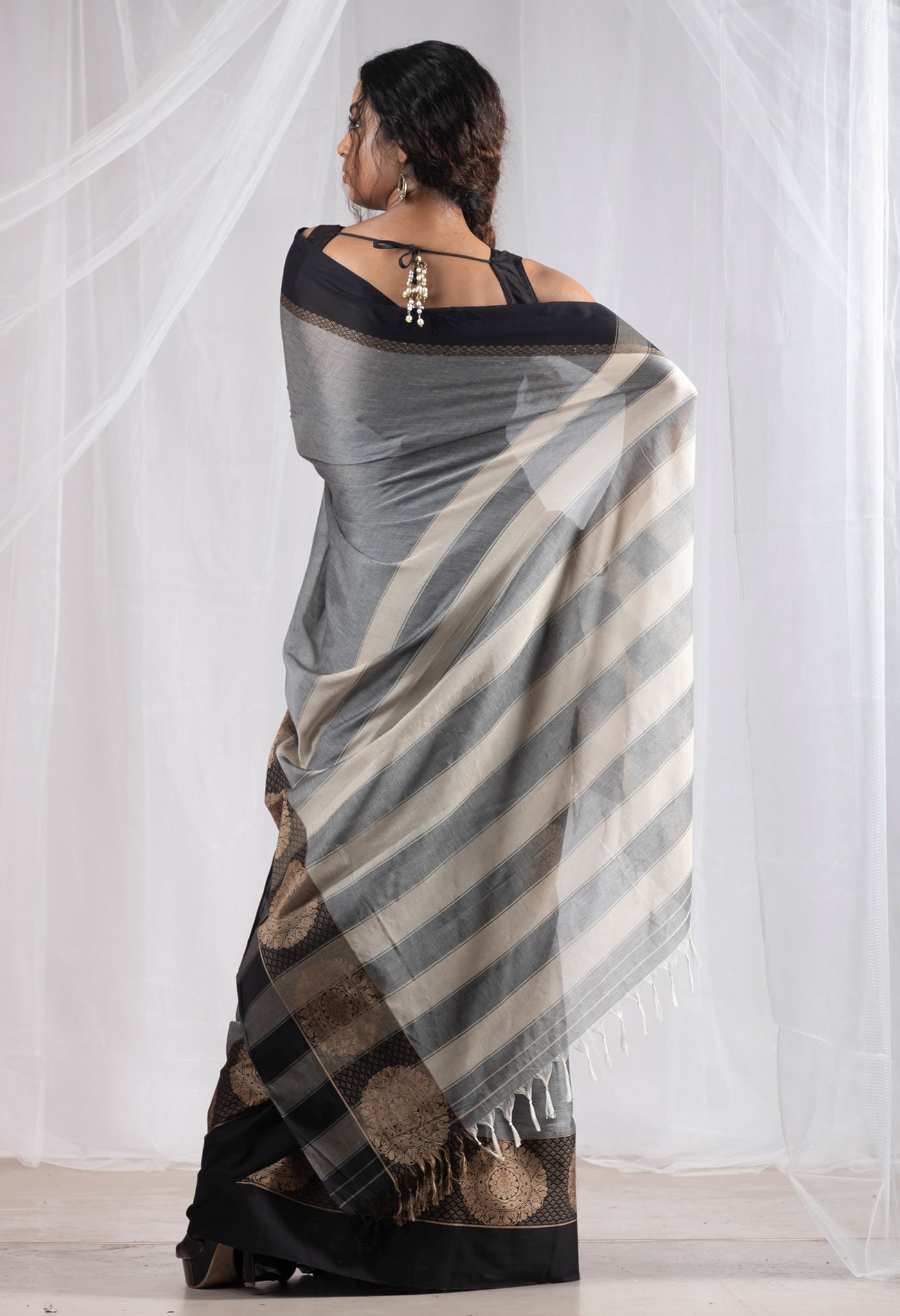 Grey Pure Handloom Narayani Cotton Saree