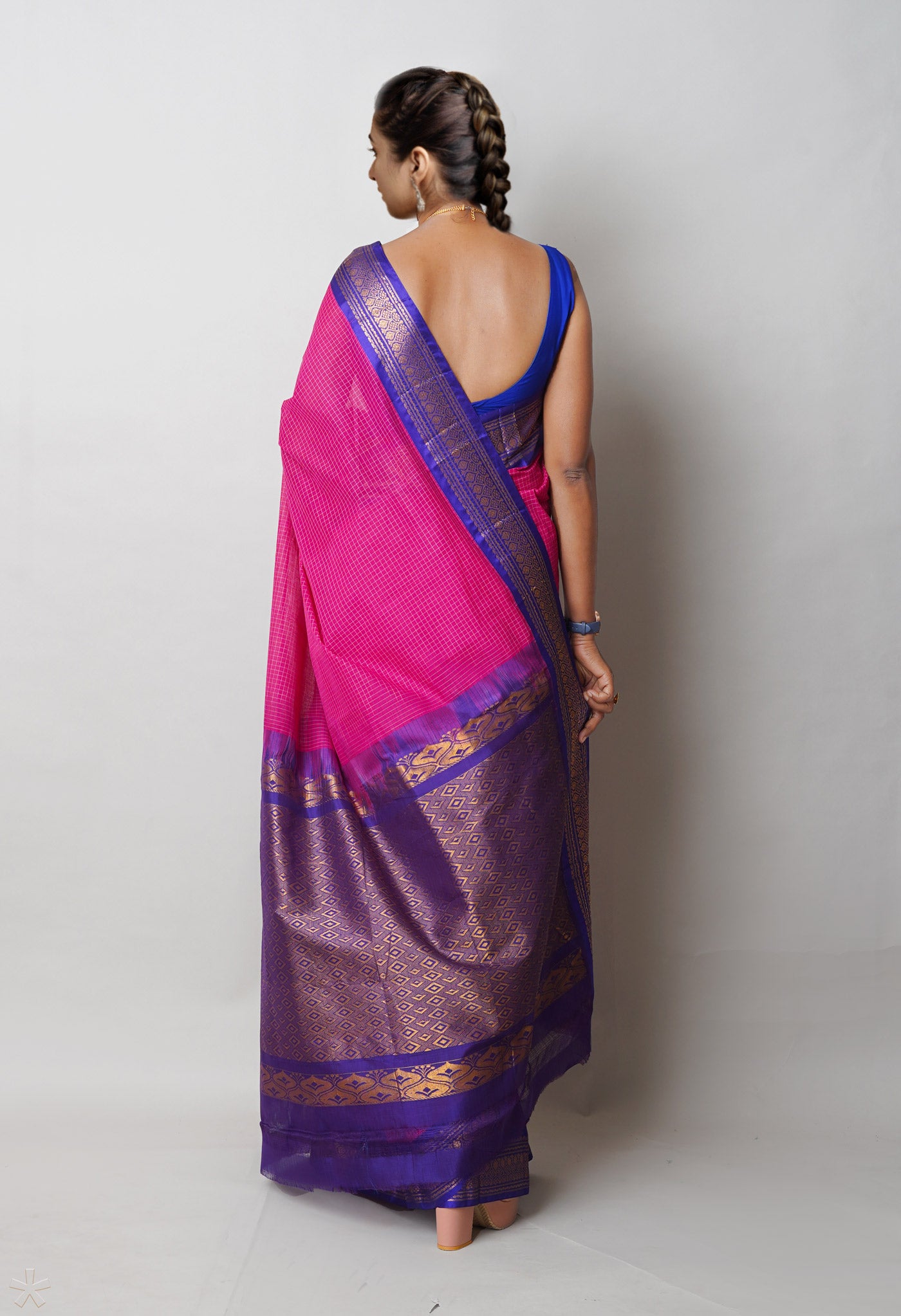 Pink Pure Handloom Gadwal Cotton Saree