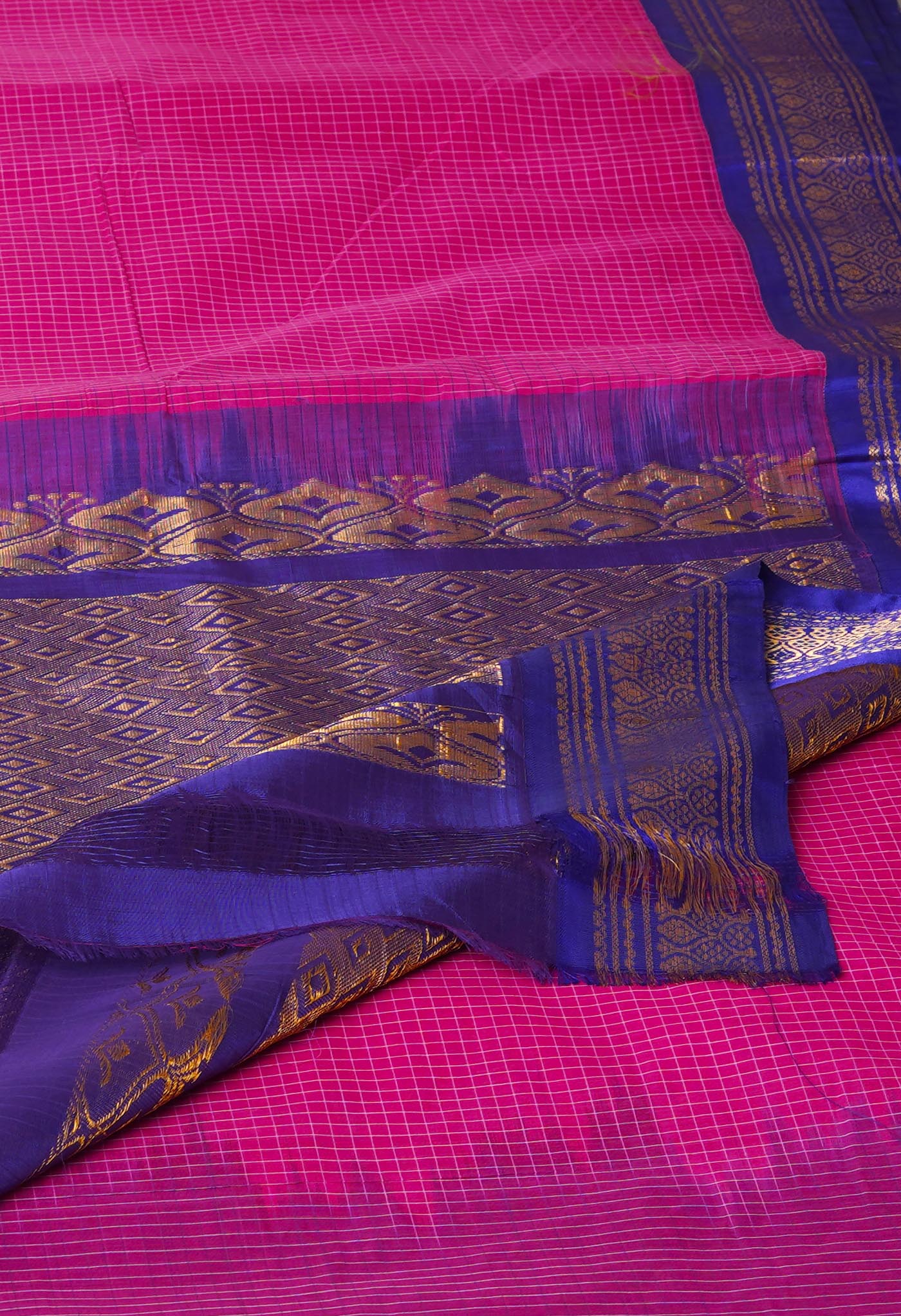 Pink Pure Handloom Gadwal Cotton Saree