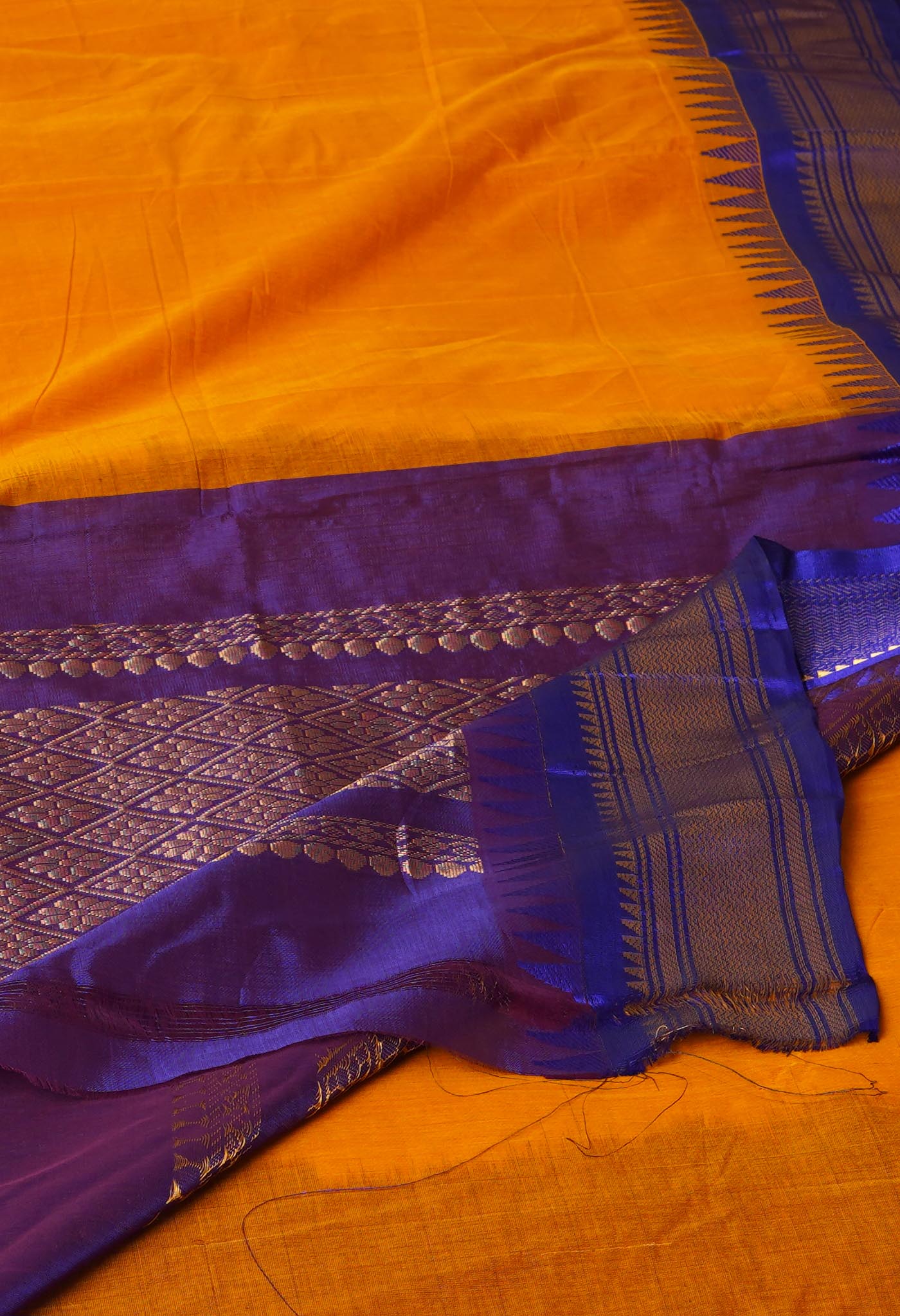 Turmeric Yellow Pure Handloom Gadwal Cotton Saree