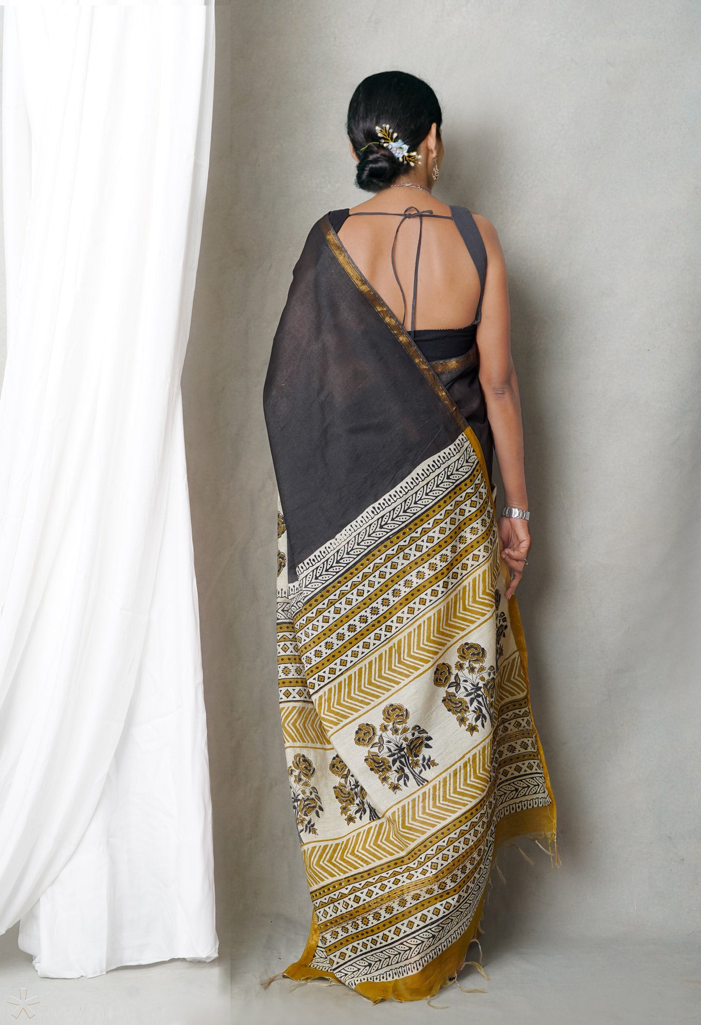 Black  Bagh Printed Pashmina Sico Saree