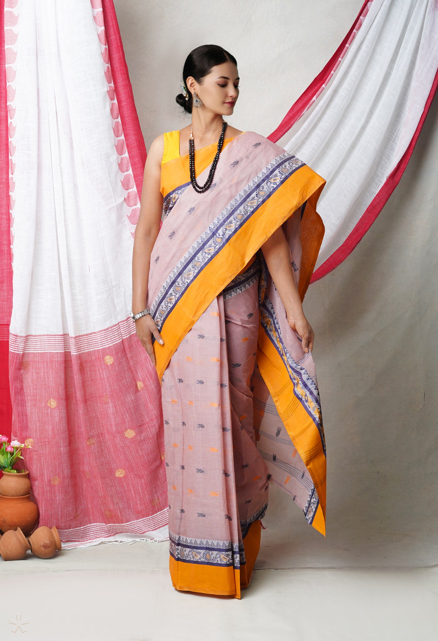 Brownish Pink Pure Handloom Superfine Bengal Cotton Saree
