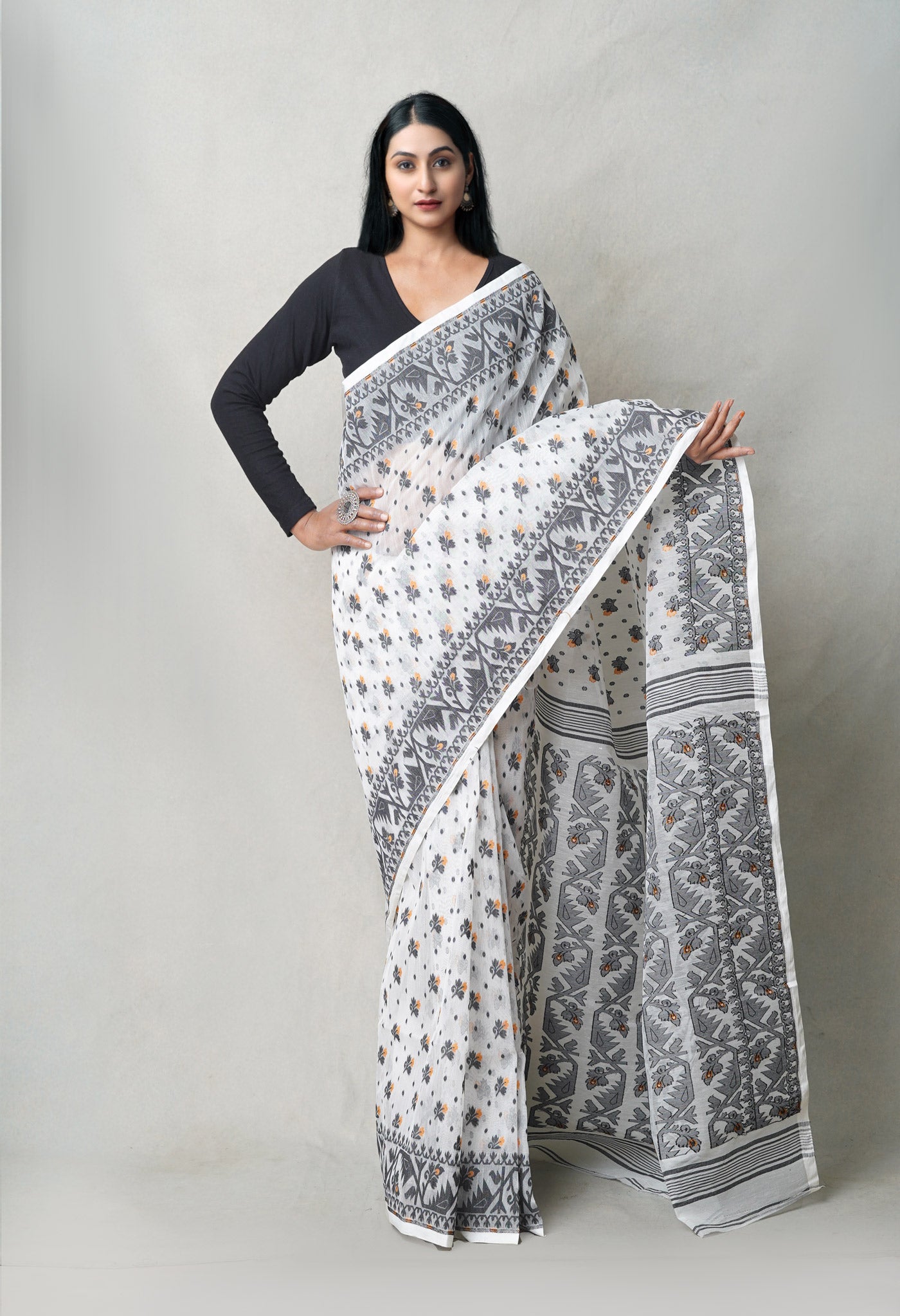 White Pure Handloom Dhakai Jamdhani Cotton Saree