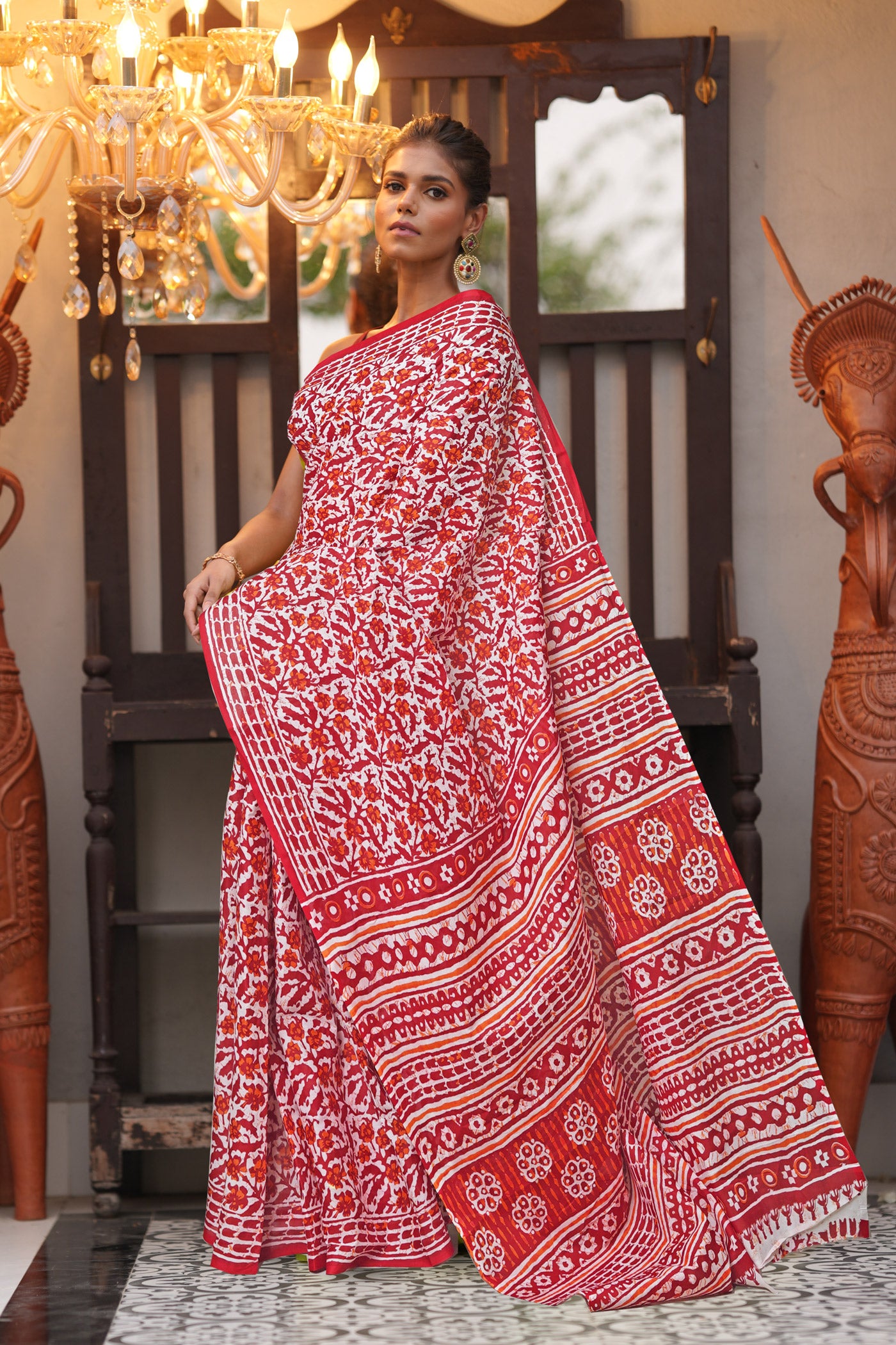 White-Red Pure Block Printed Soft Cotton Saree