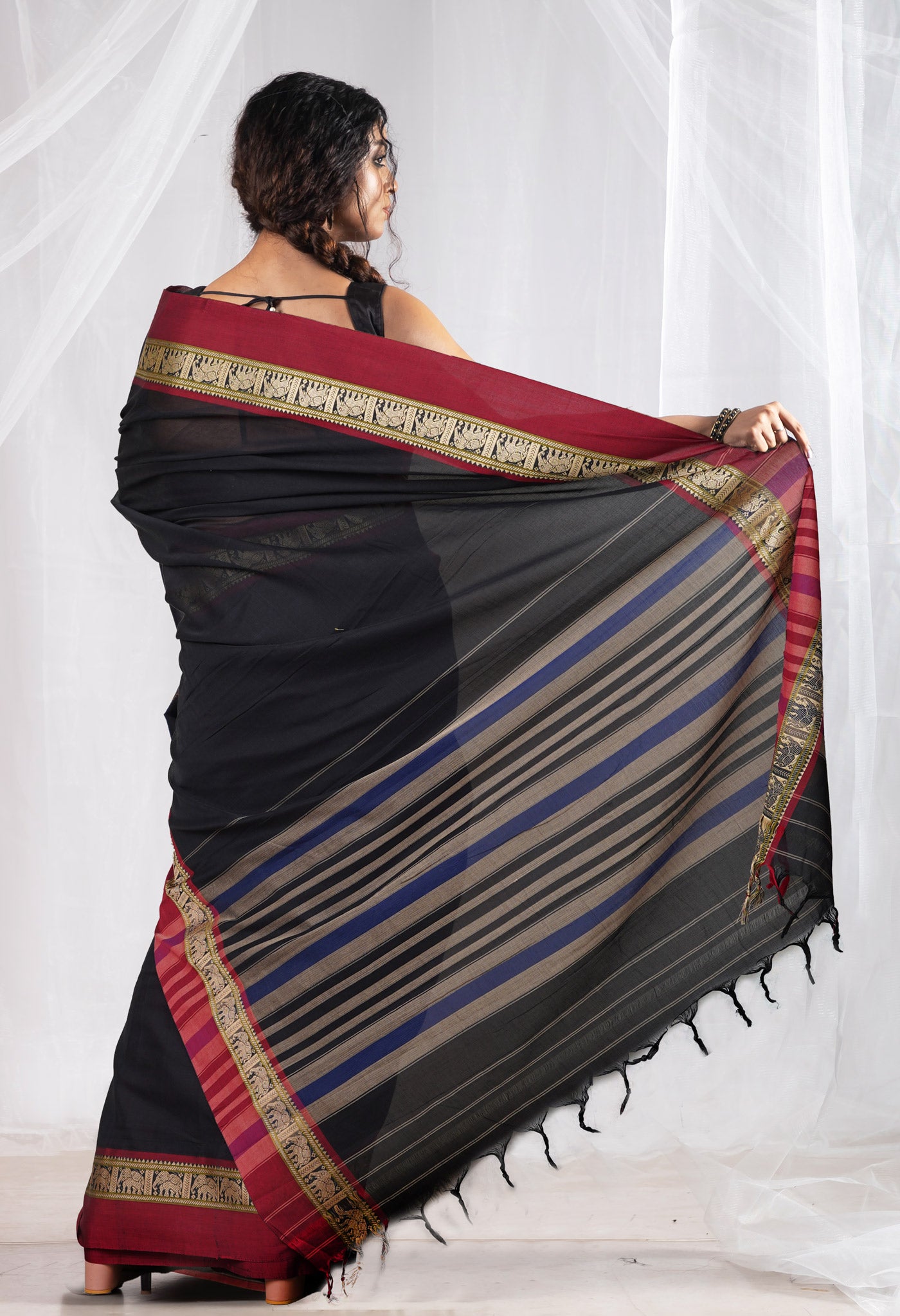 Black Pure Handloom Narayani Cotton Saree-UNM78362