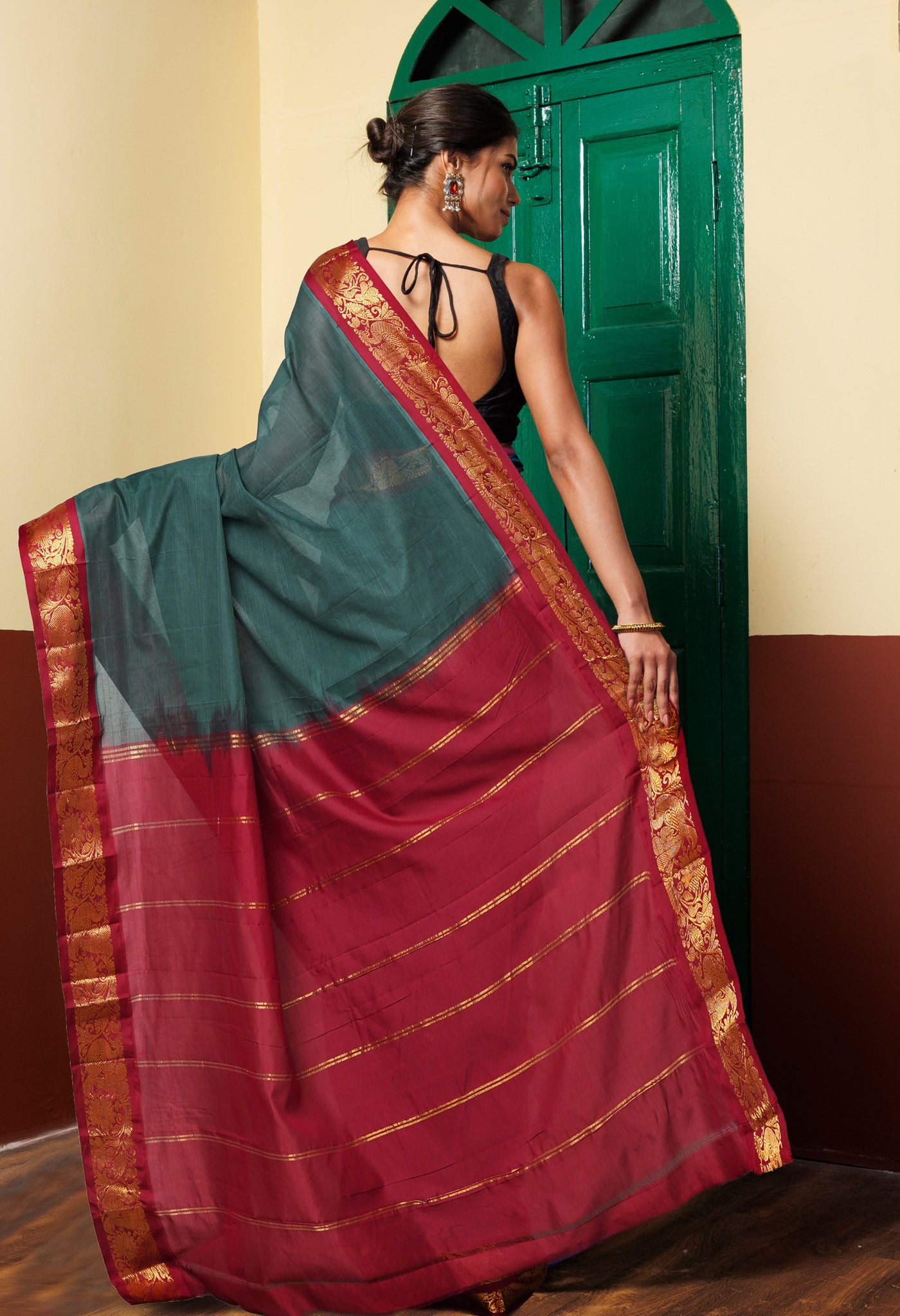 Green Pure Handloom Gadwal Cotton Saree