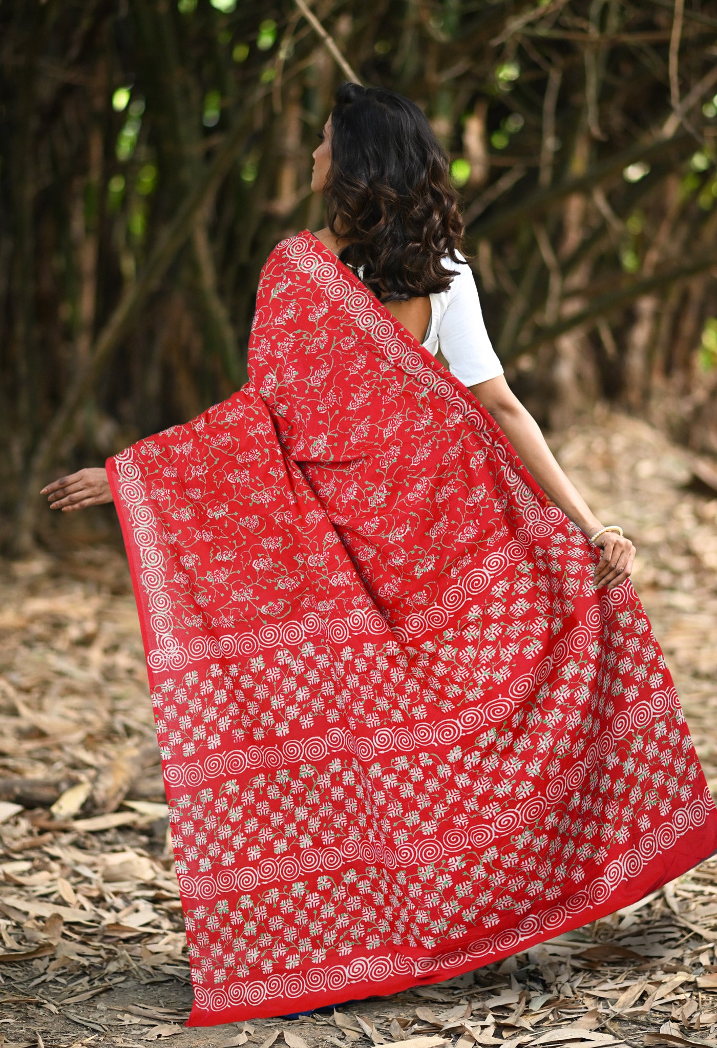 Red Pure Napthol Hand Block Pinted Soft Cotton Saree-UNM79839