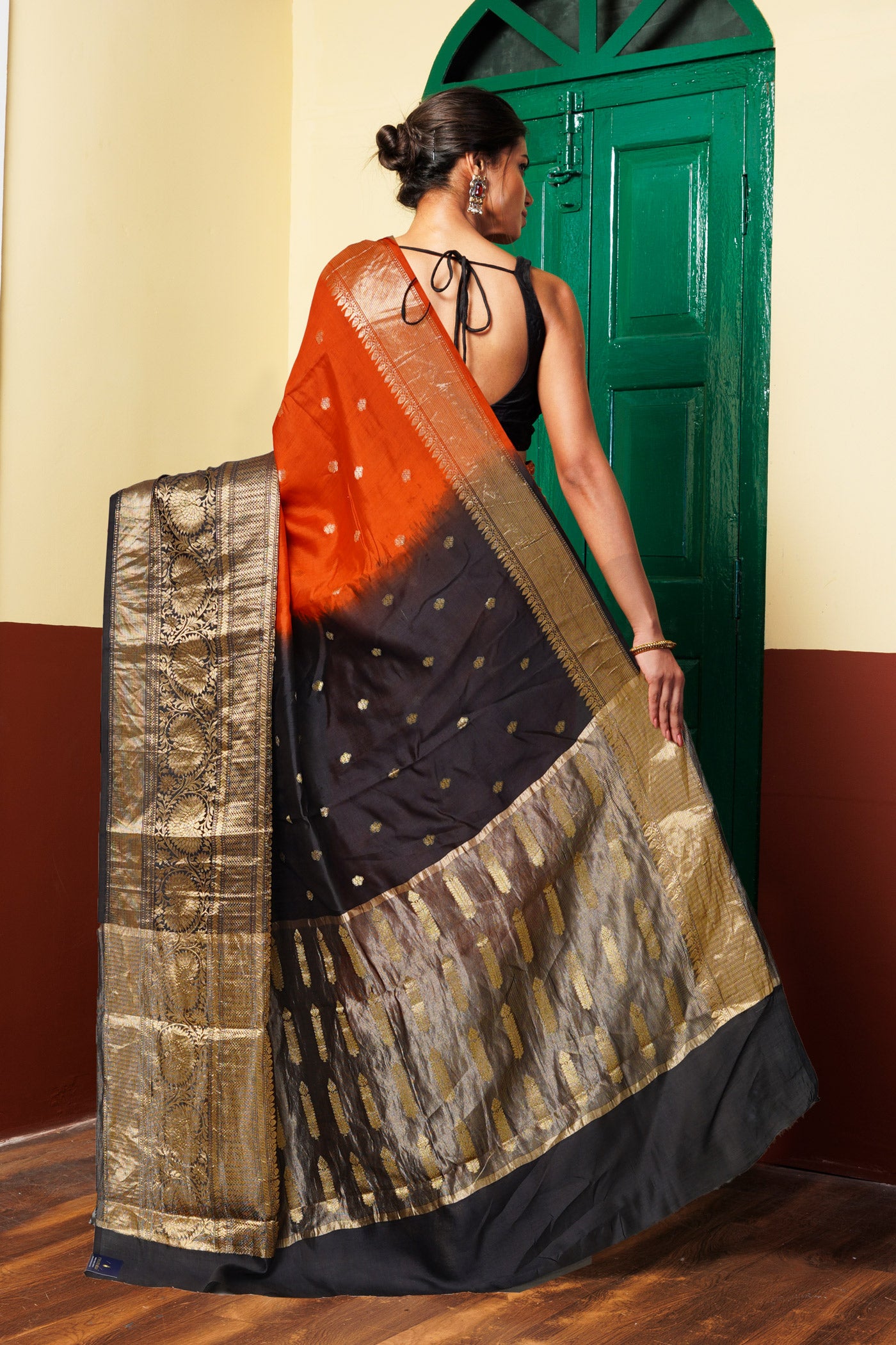 Red-Black Pure Dyed Banarasi Chiniya Silk Saree-UNM80269