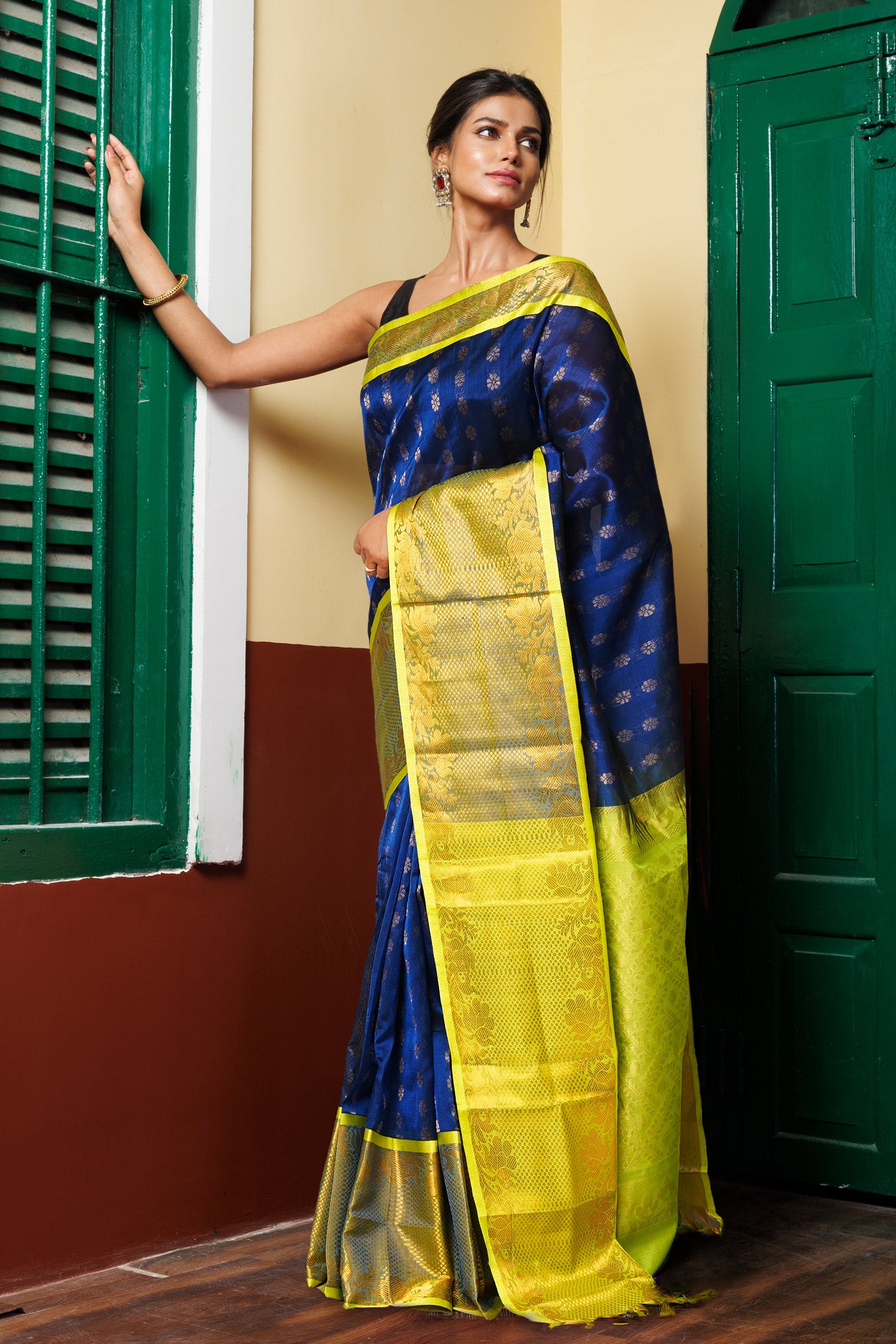 Blue-Green Pure Handloom Assam Sico Saree-UNM81107