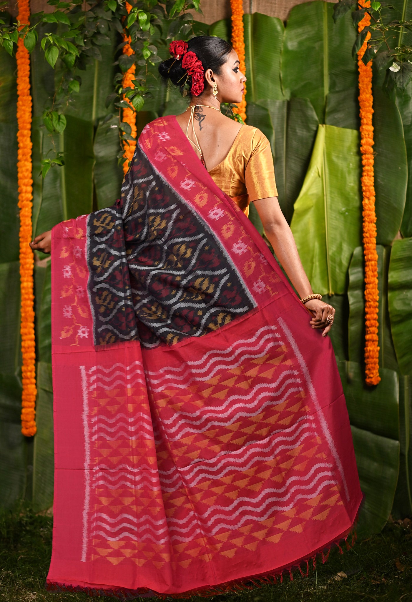 Black-Pink Pure Pochampally Mercerized Cotton Silk Saree-UNM82116