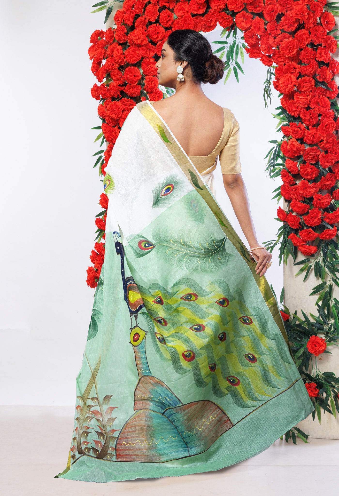 Ivory-Mint Green Pure Brush Painted Kerala Kasavu Cotton Saree-UNM82349