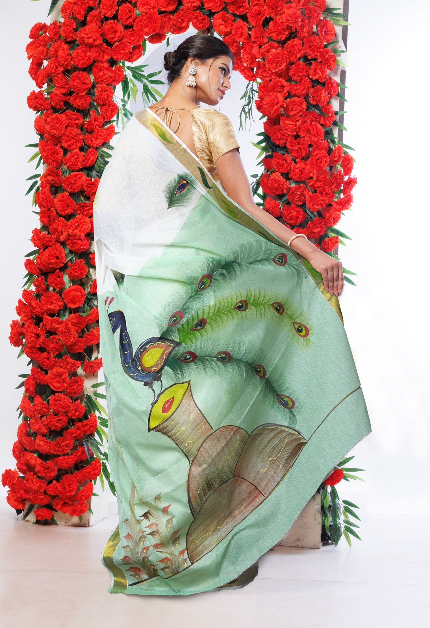 Ivory-Mint Green Pure Brush Painted Kerala Kasavu Cotton Saree-UNM82352