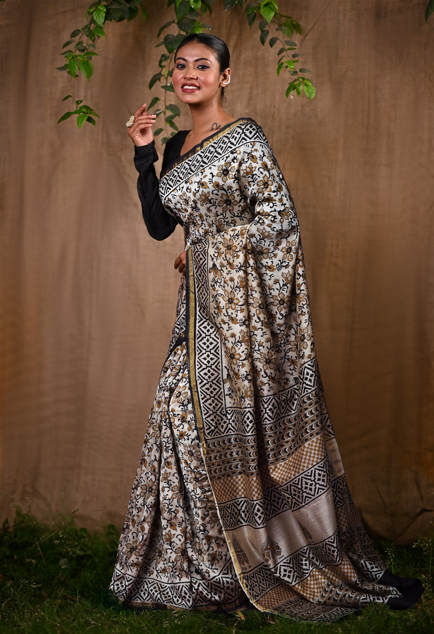 Cream Pure Bagru Kalamkari Printed Chanderi Sico Saree-UNM82645
