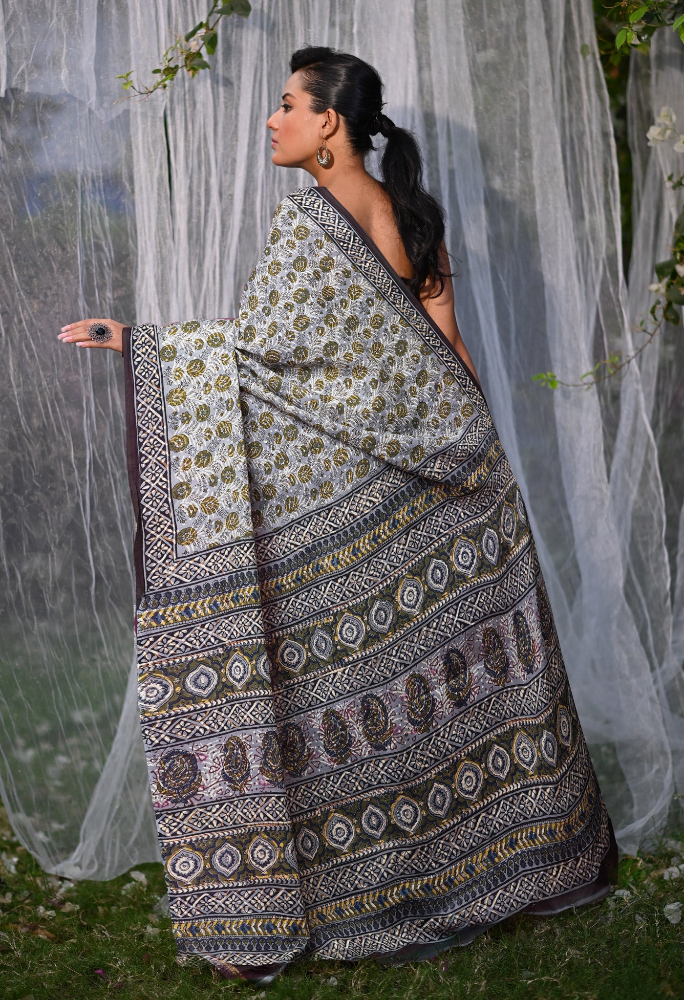 Grey Pure Bagru Block Printed Soft Cotton Saree-UNM82668