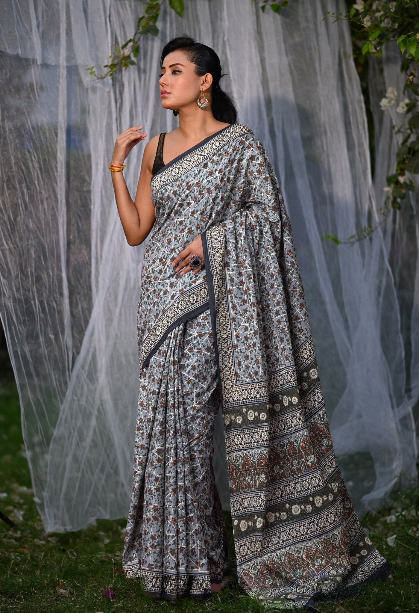 Grey Pure Bagru Block Printed Soft Cotton Saree-UNM82675