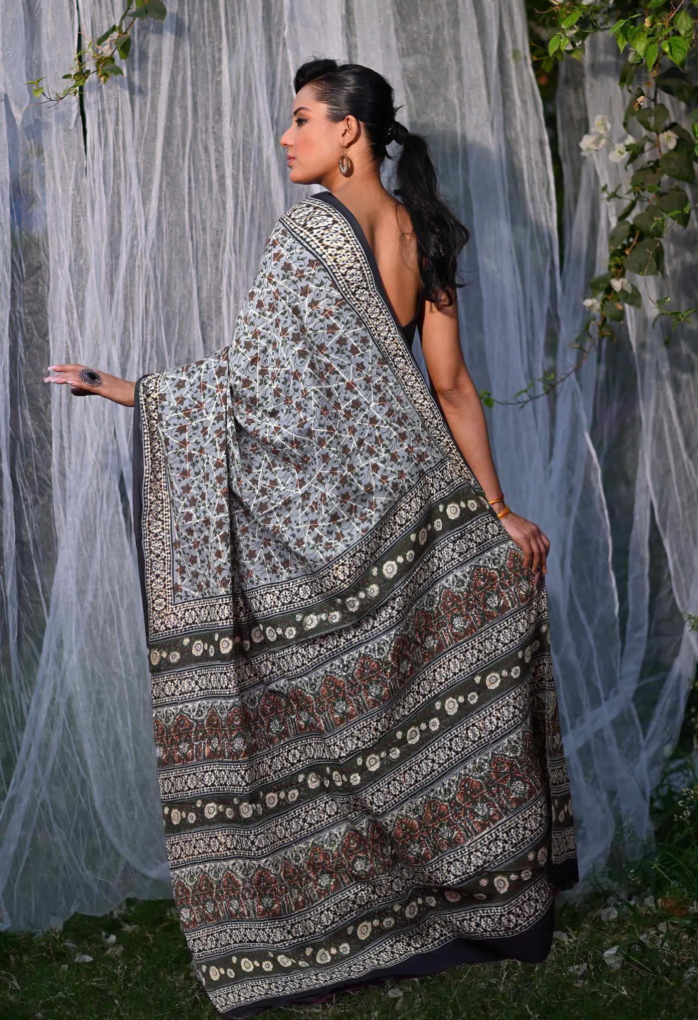 Grey Pure Bagru Block Printed Soft Cotton Saree-UNM82675