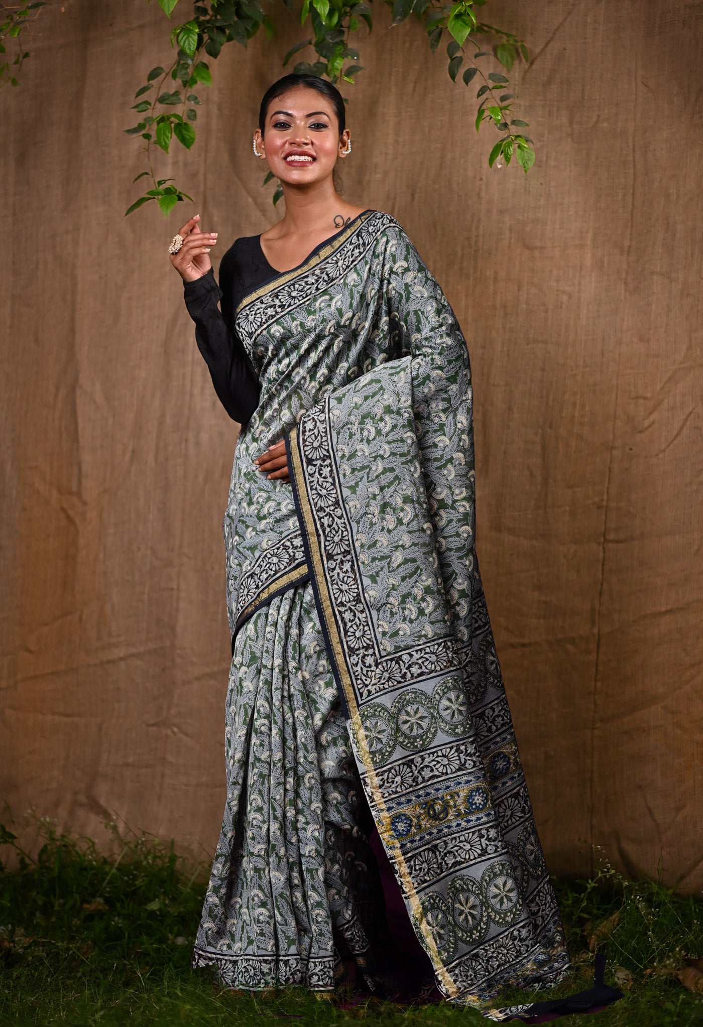Green Pure Bagru Block Printed Chanderi Sico Saree-UNM82689