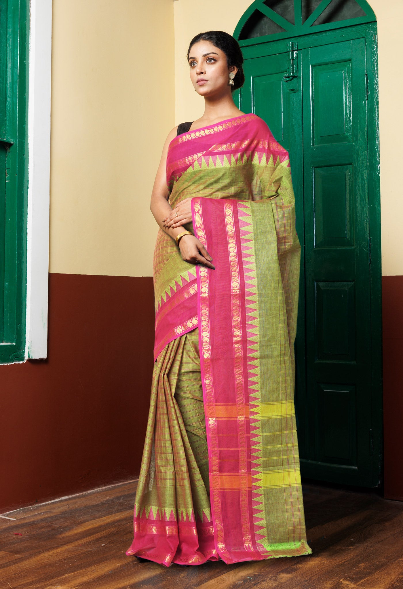 Parrot Green Pure Pavani Handcrafted Kanchi Cotton Saree-UNM82743