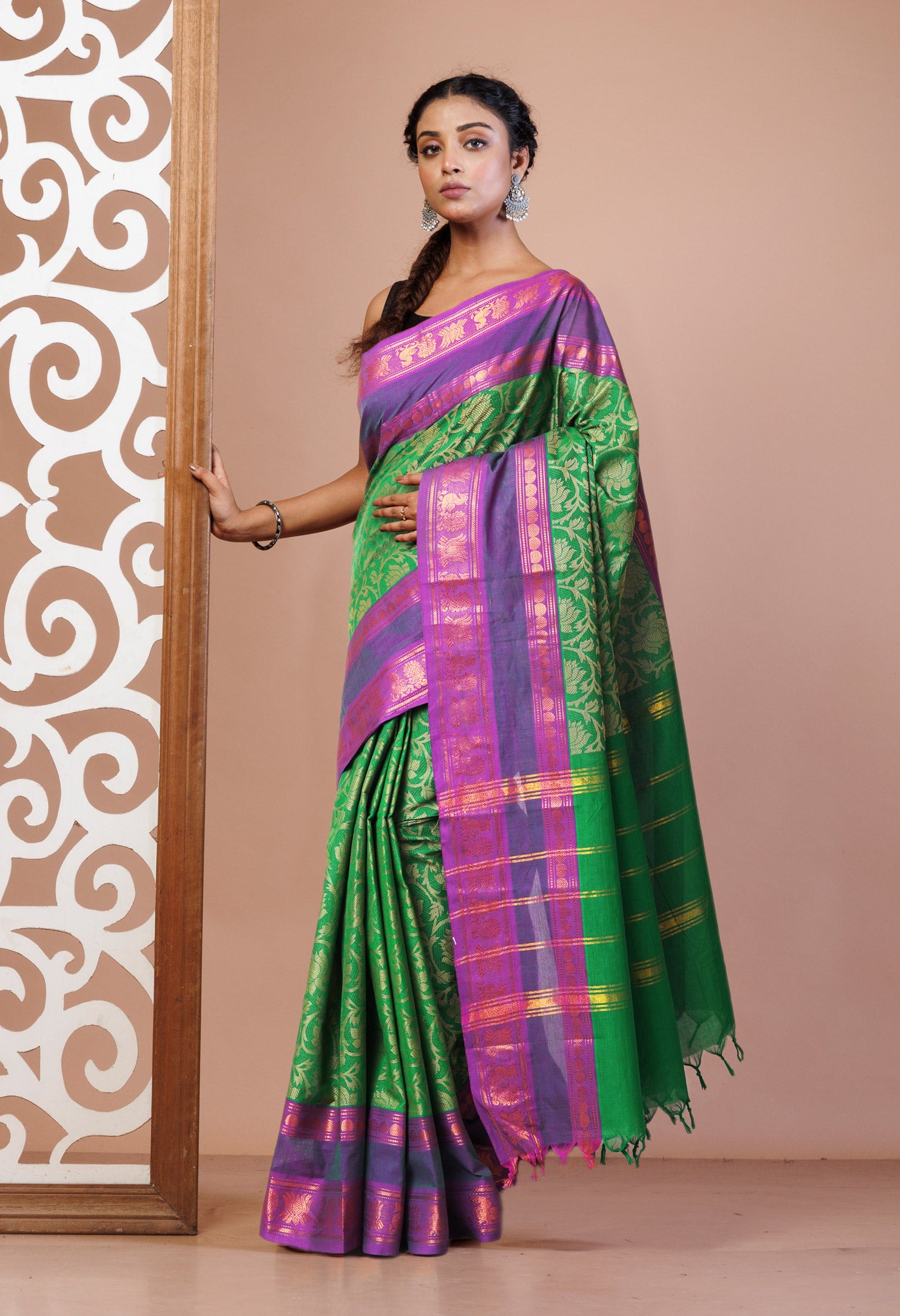 Green Pure Pavani Handcrafted Jacquard Chettinad Cotton Saree-UNM82802