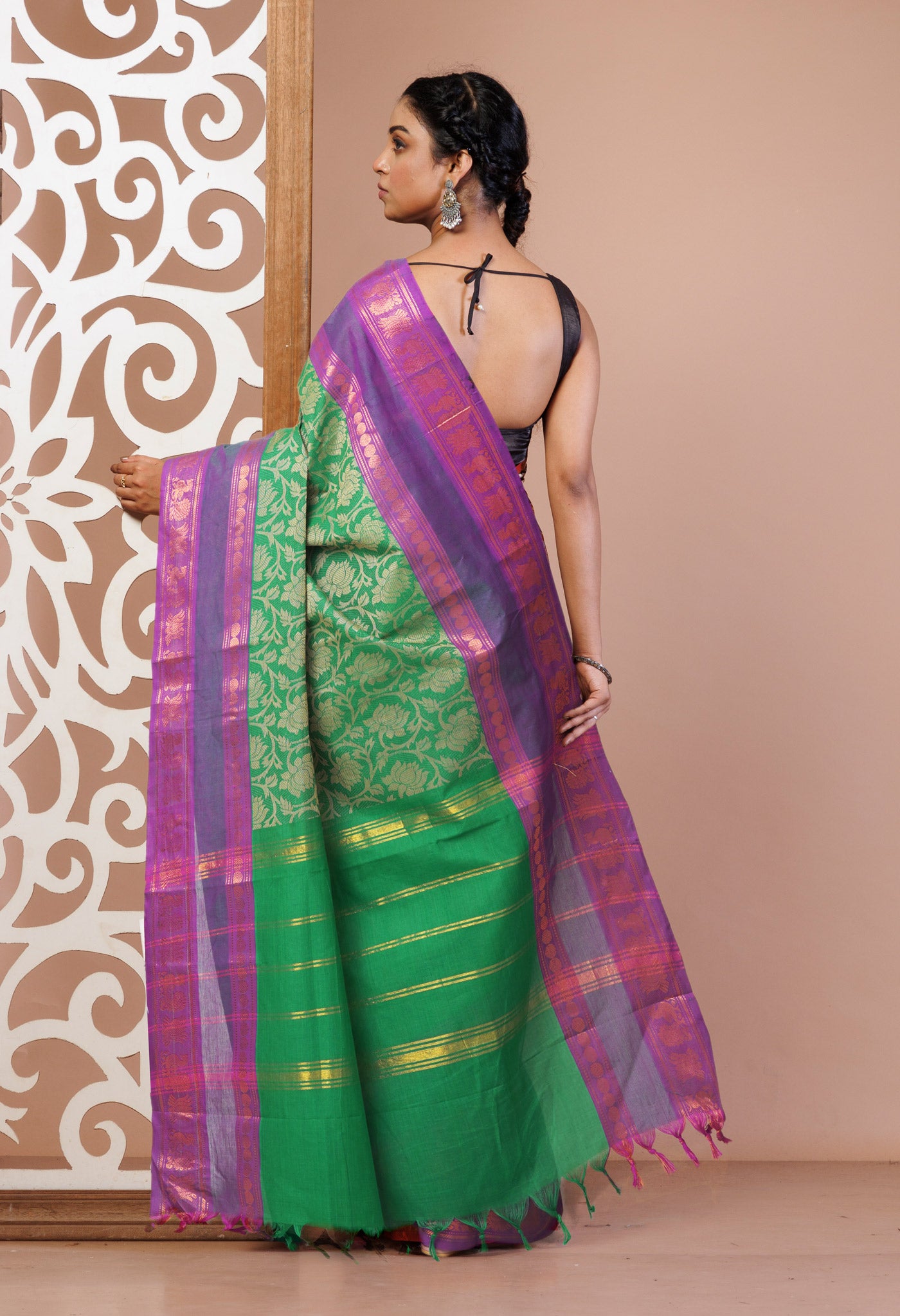 Green Pure Pavani Handcrafted Jacquard Chettinad Cotton Saree-UNM82802
