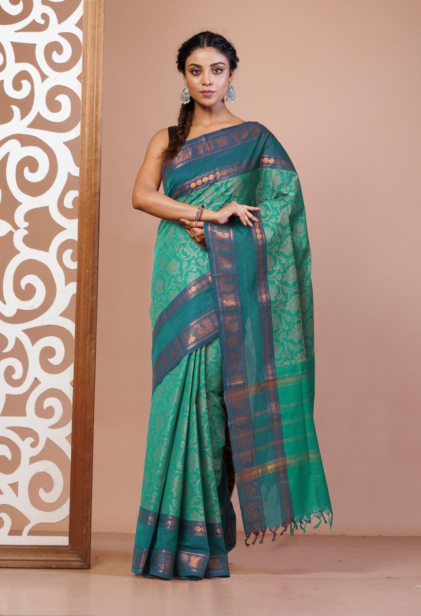 Green Pure Pavani Handcrafted Jacquard Chettinad Cotton Saree-UNM82809