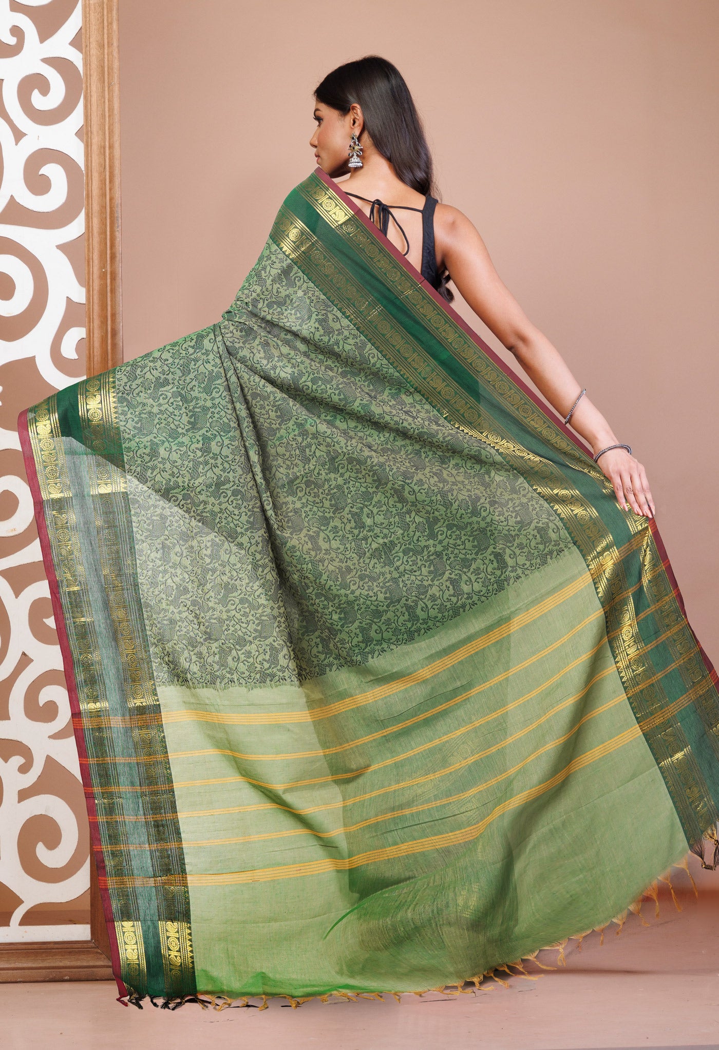 Green Pure Pavani Handcrafted Jacquard Chettinad Cotton Saree-UNM82815