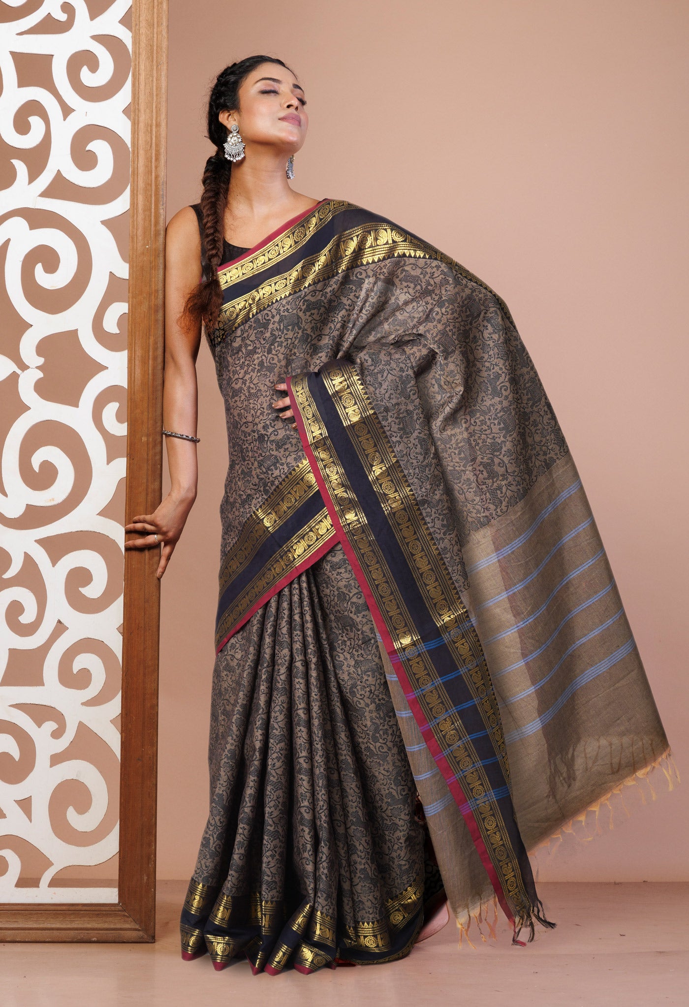 Brown Pure Pavani Handcrafted Jacquard Chettinad Cotton Saree-UNM82817