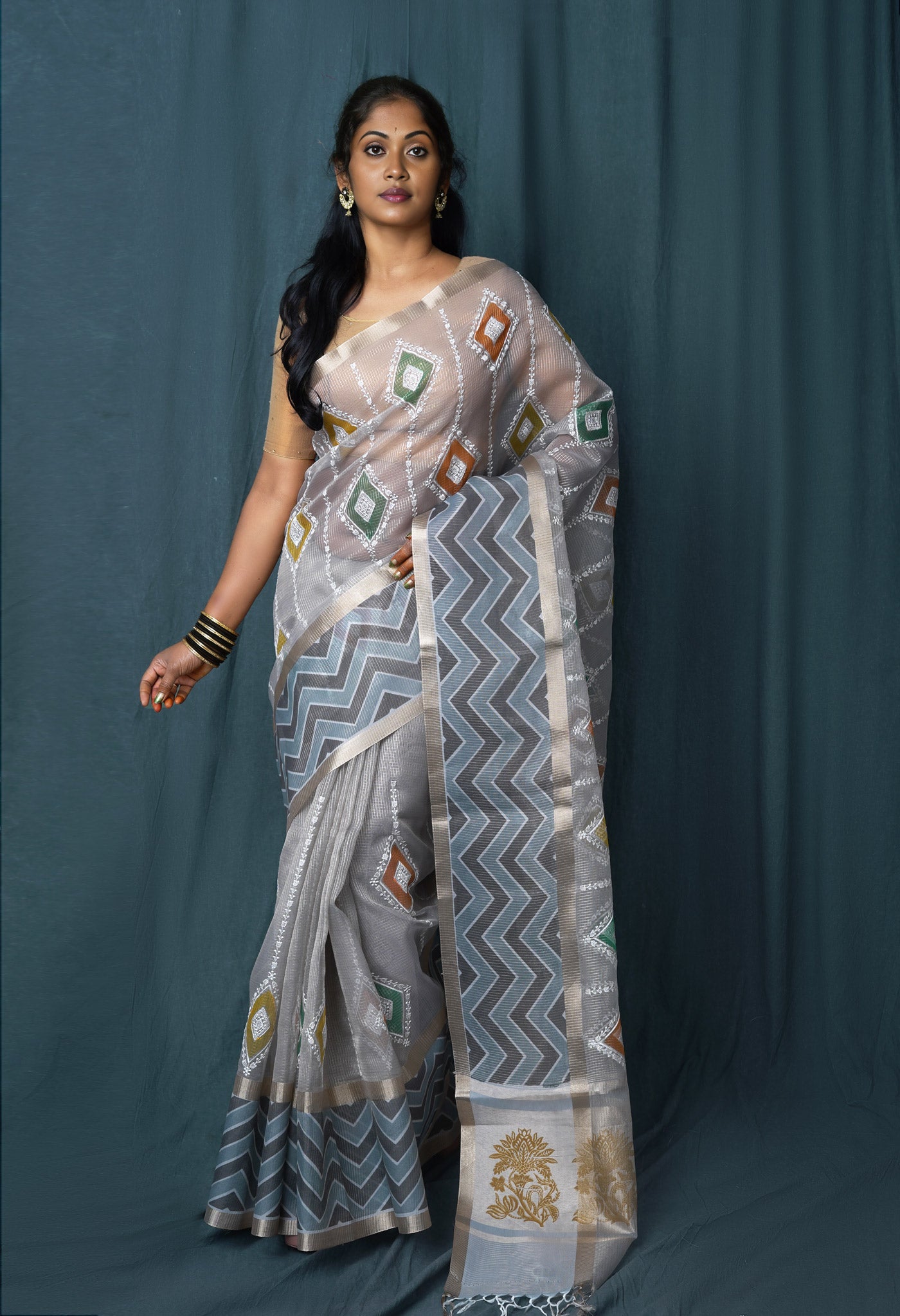 Grey Pure Banarasi Zari Weaving Checks and Applique With Emboridery Kota Saree-UNM82966