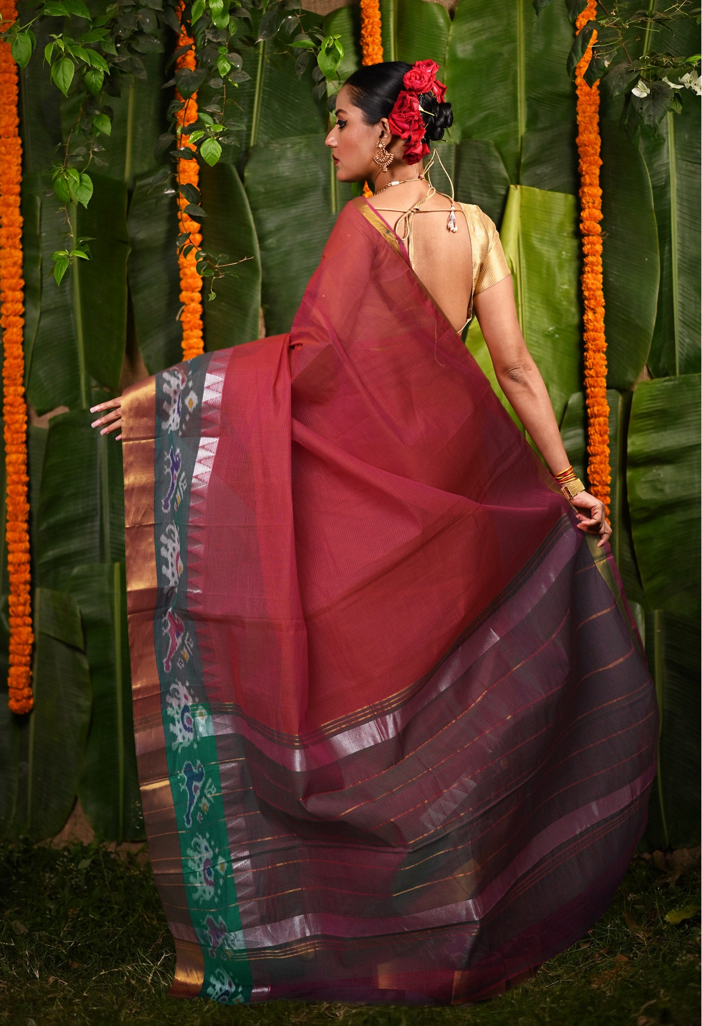 Red Pure Pavani Mangalgiri Cotton Saree-UNM82985