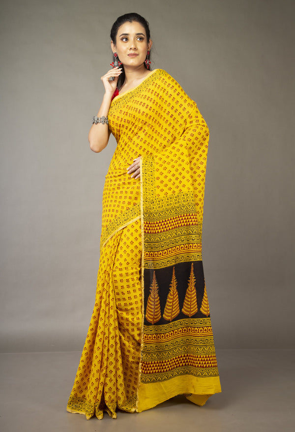 Yellow Bagh Venkatagiri Saree in Superfine Cotton-UNM61567
