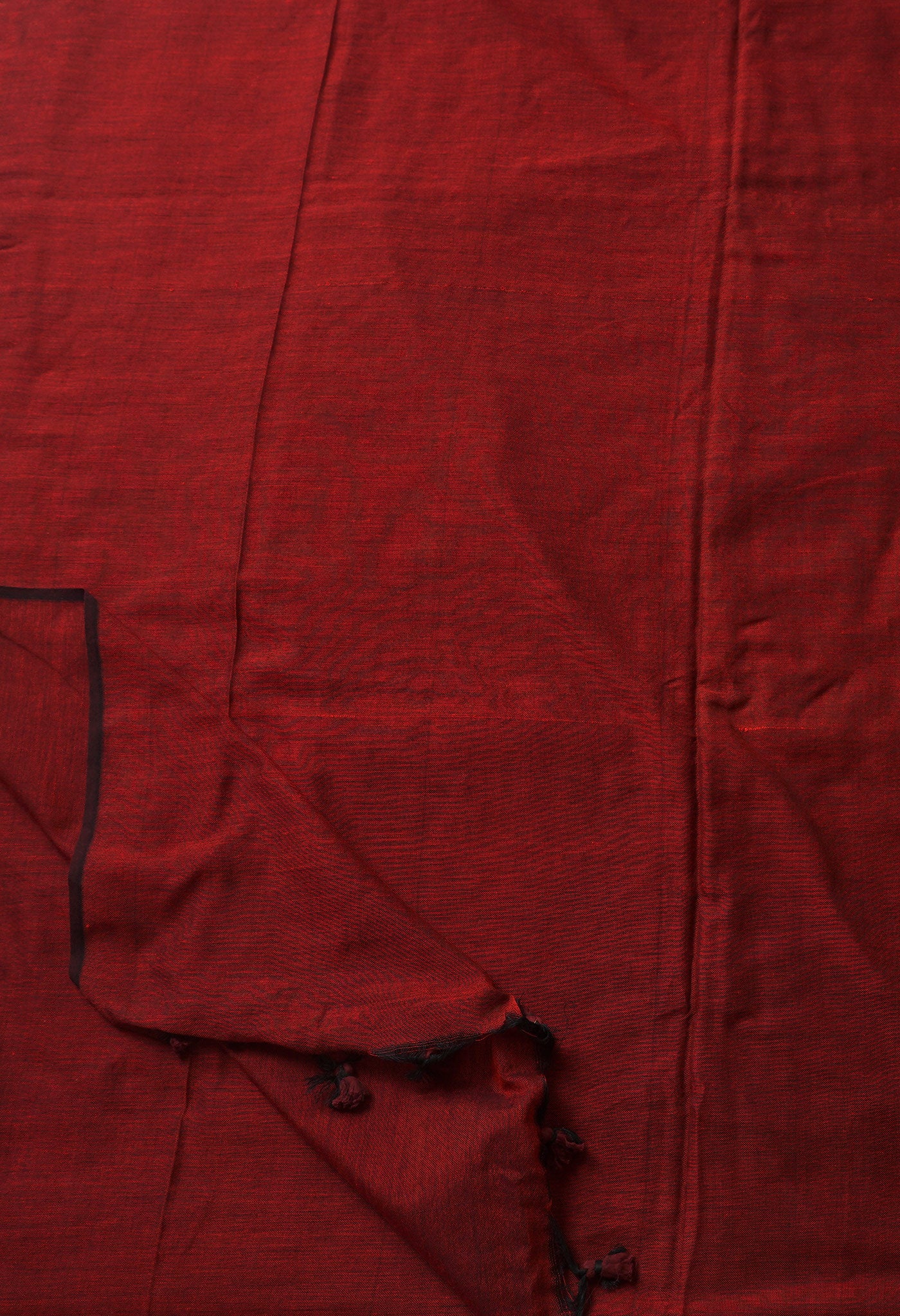 Maroon Pure  Cotton Linen Saree With Tassels-UNM65255