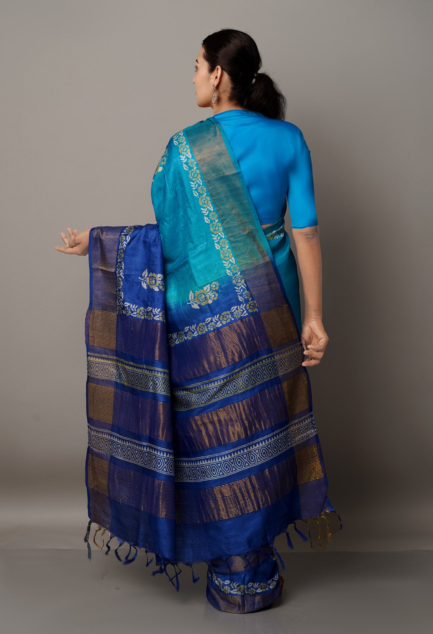 Blue Pure Handloom Bengal Tussar Silk Saree-UNM67162