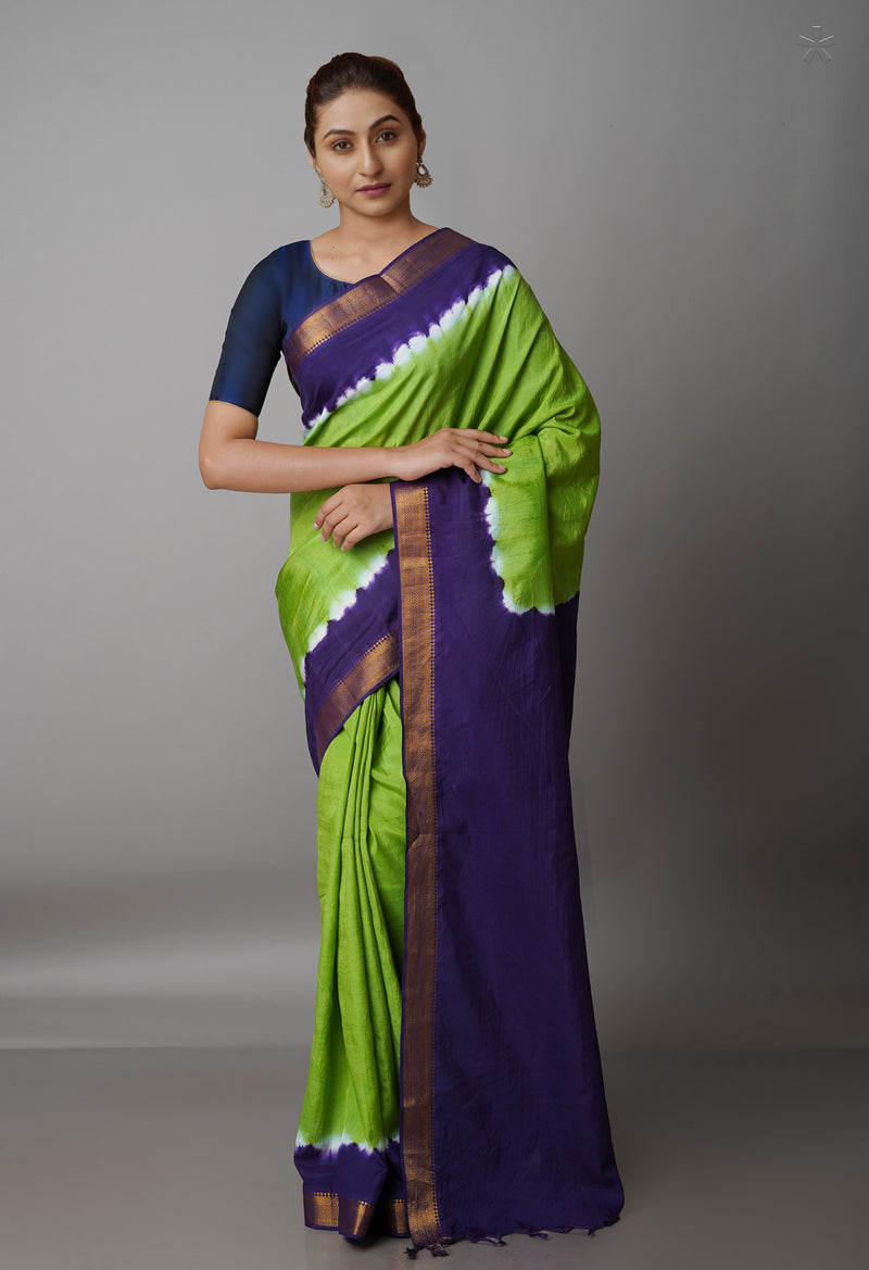 Green  Mangalgiri Soft Silk Saree-UNM69208