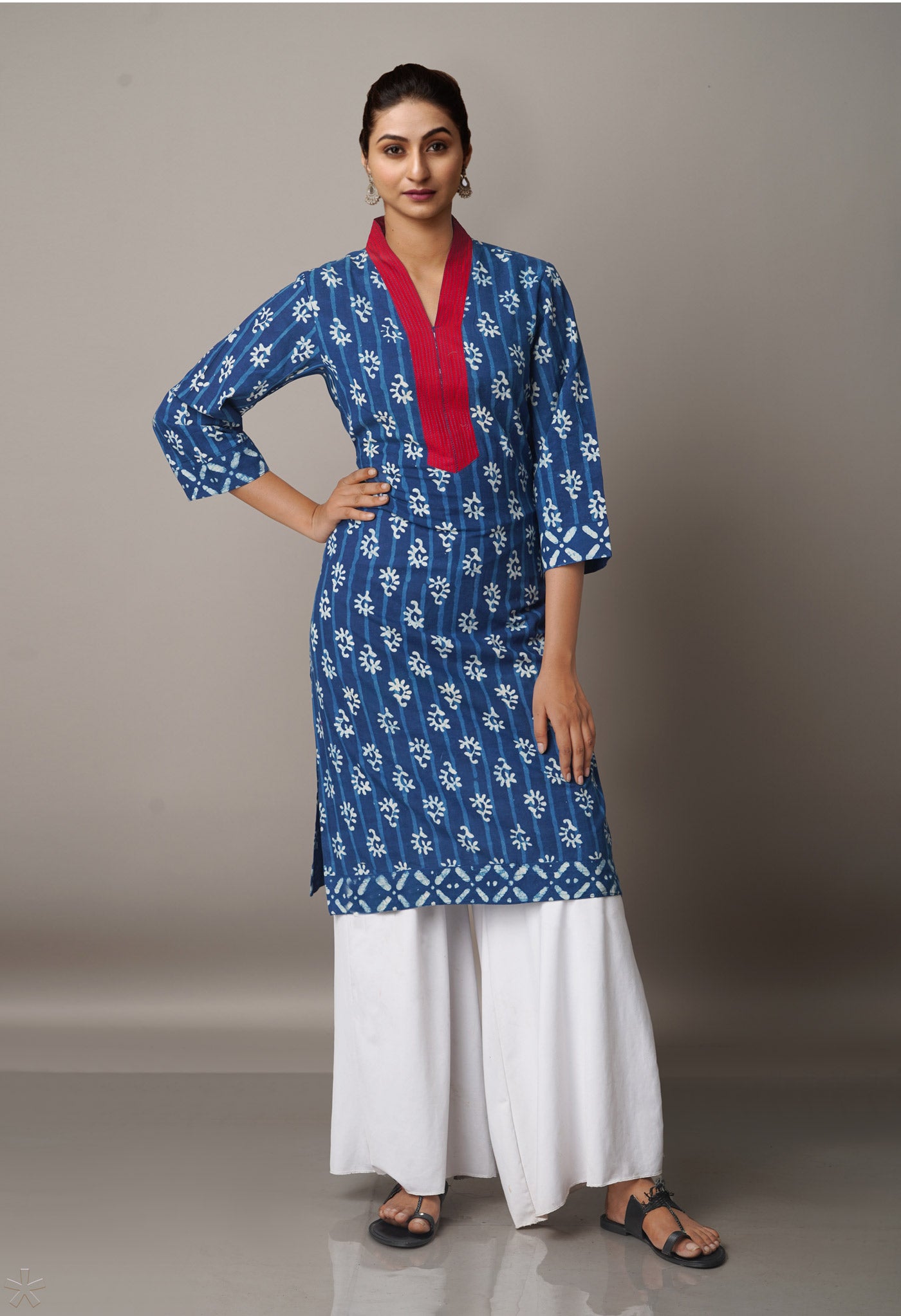 PKK1436-Sloka Weaves Navy Blue Cotton Dabu Printed Kurta