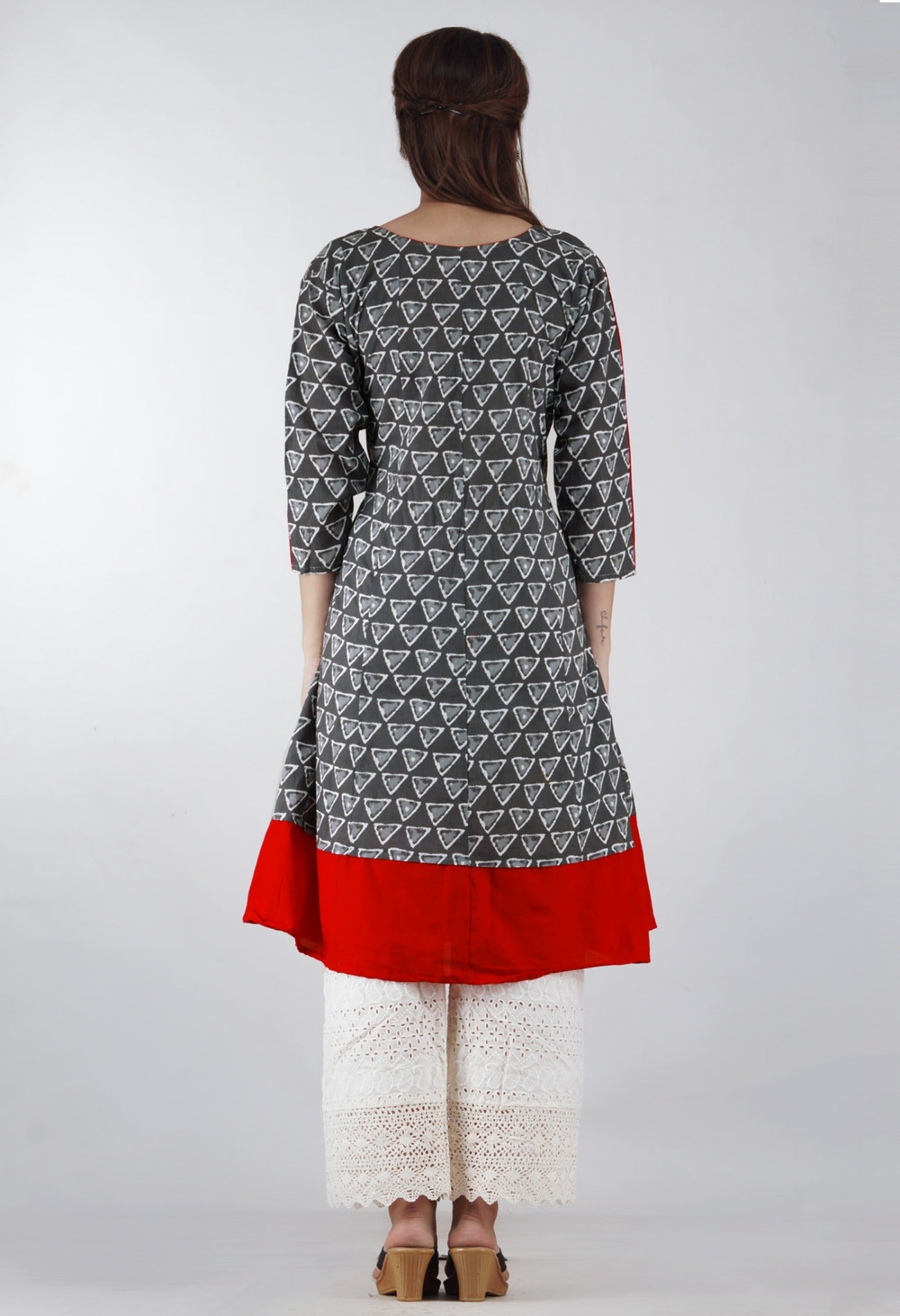 Online Shopping for Grey-Red Pure Bagru Printed Cotton Kurta With Tassels with Bagru Prints from Rajasthan at Unnatisilks.com, India 