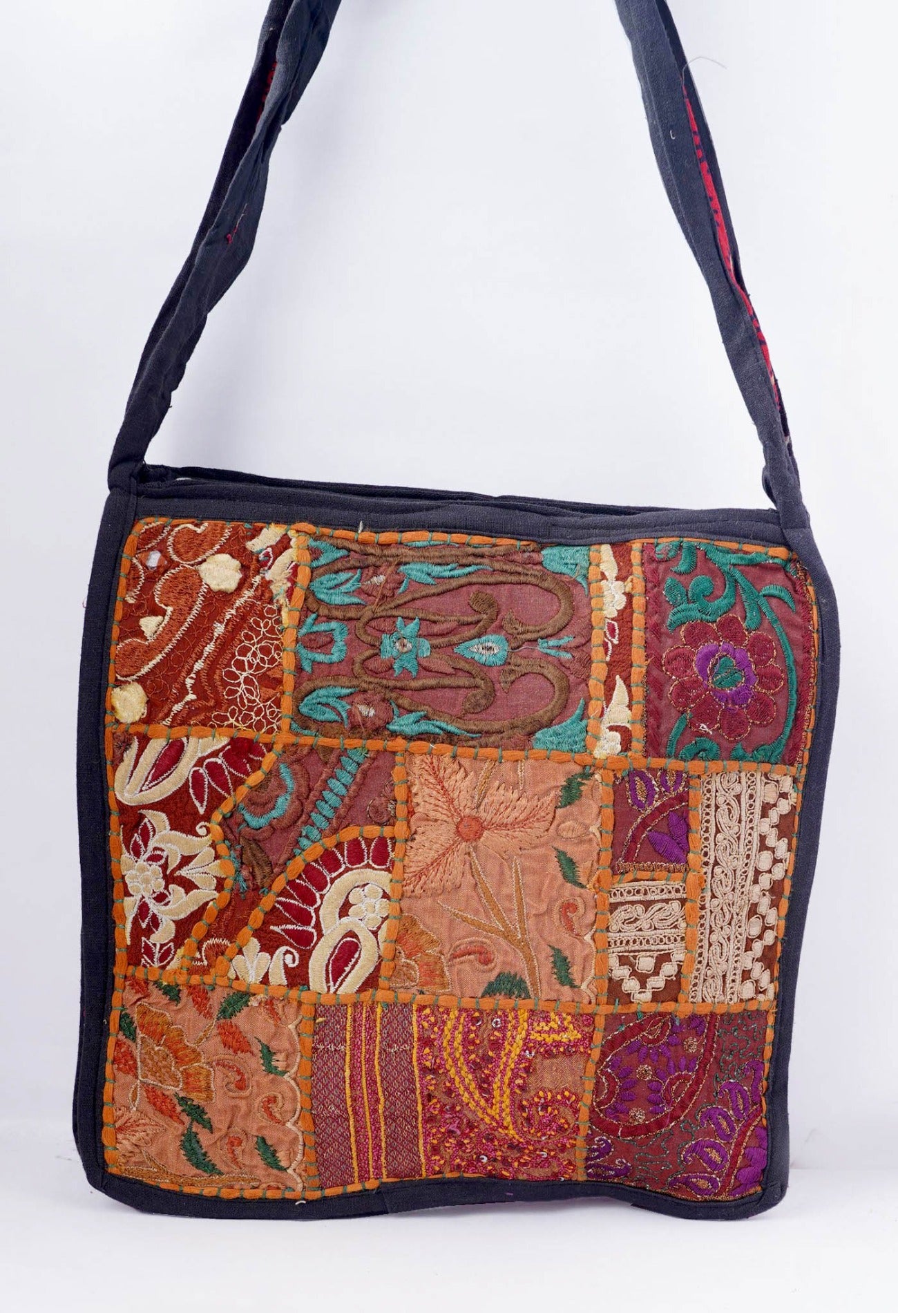 Multi Indian Handicraft Embroidered Hand Bag-UB45
