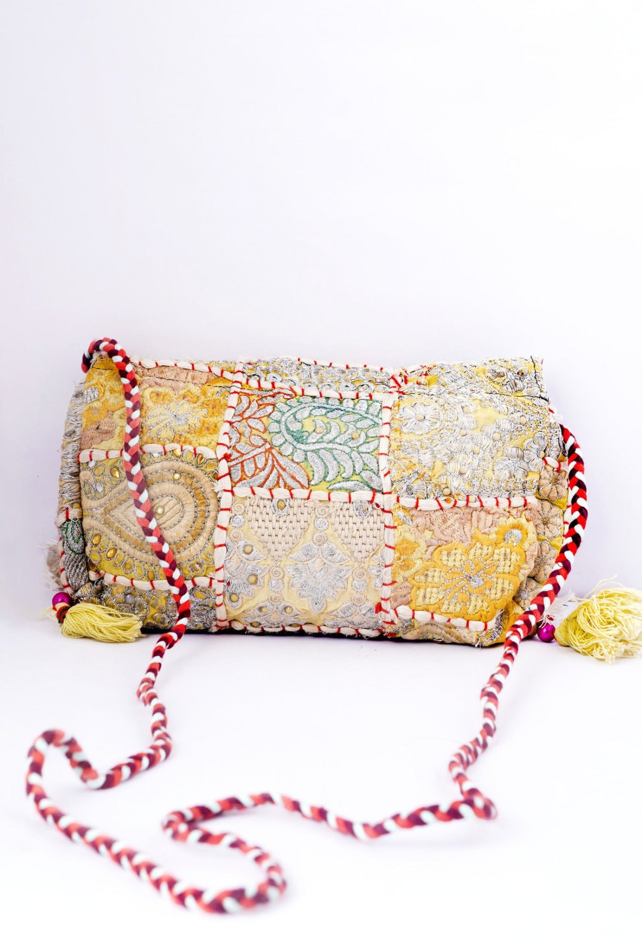 Online Shopping for Ivory Indian Handicraft Embroidered Hand Bag with Weaving from Rajasthan at Unnatisilks.com India_x000D_
