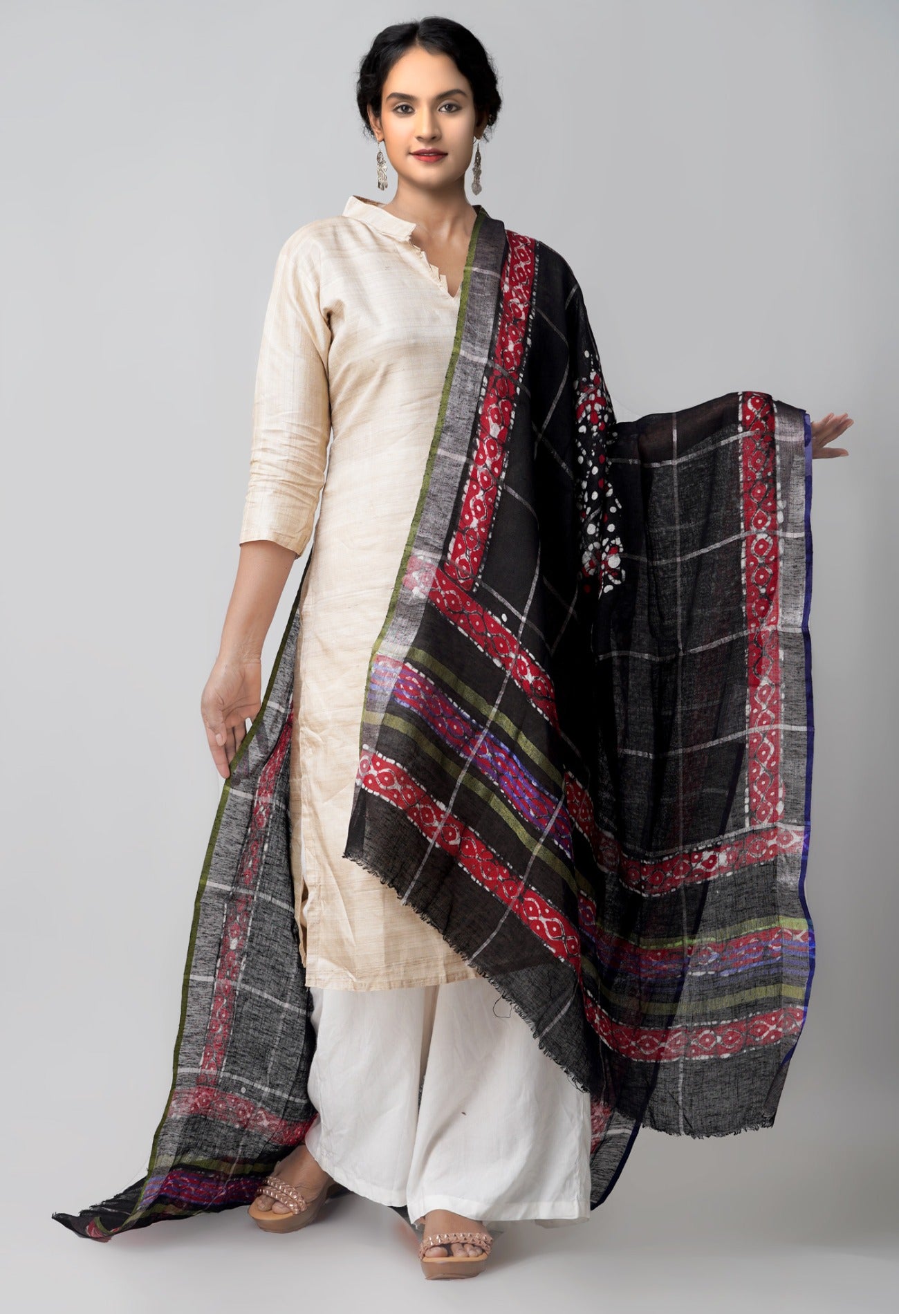 Online Shopping for Black Pure Hand Batik Linen Dupatta with Hand Batik Prints from Rajasthan at Unnatisilks.comIndia