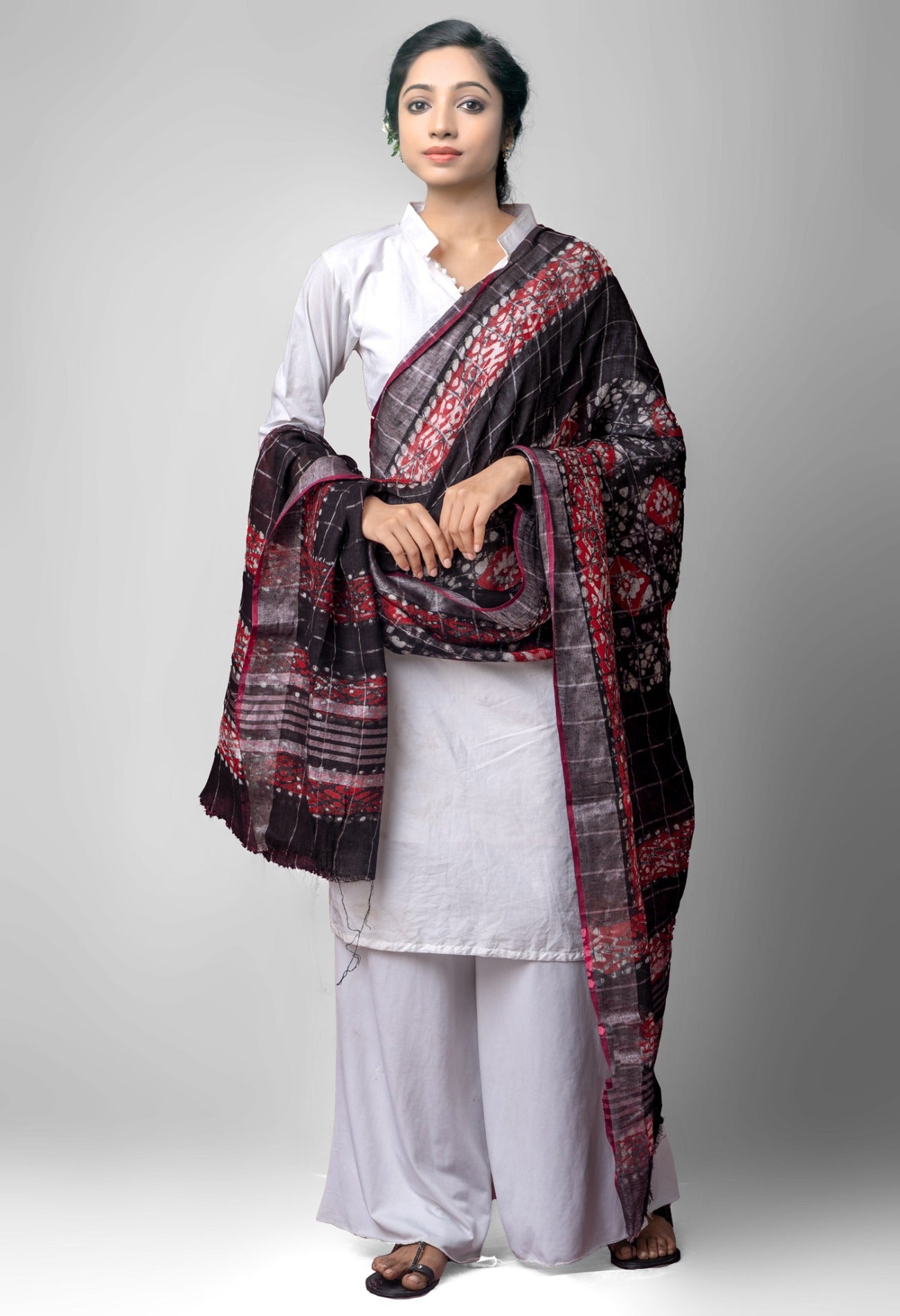 Online Shopping for Black Pure Linen Dupatta with Hand Batik Prints from Rajasthan at Unnatisilks.comIndia