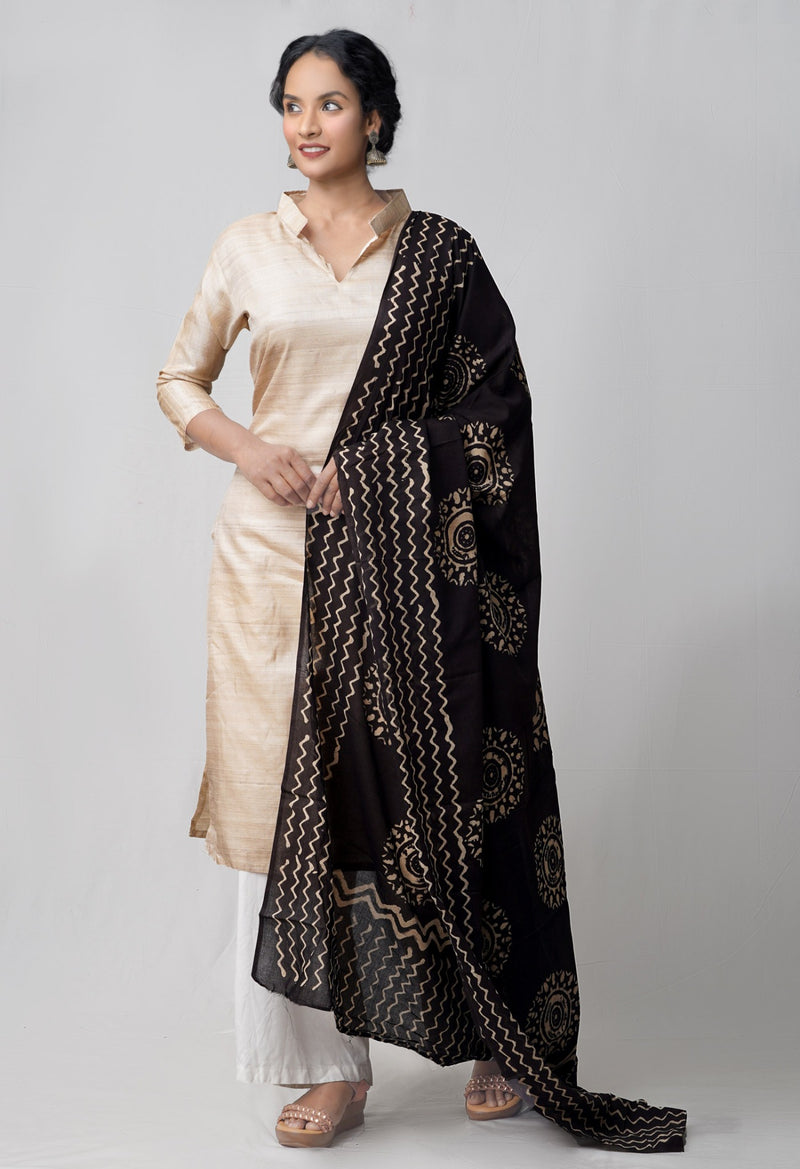 Online Shopping for Black Bagru Printed Pure Mulmul Cotton Dupatta with Bagru Prints from Rajasthan at Unnatisilks.comIndia
