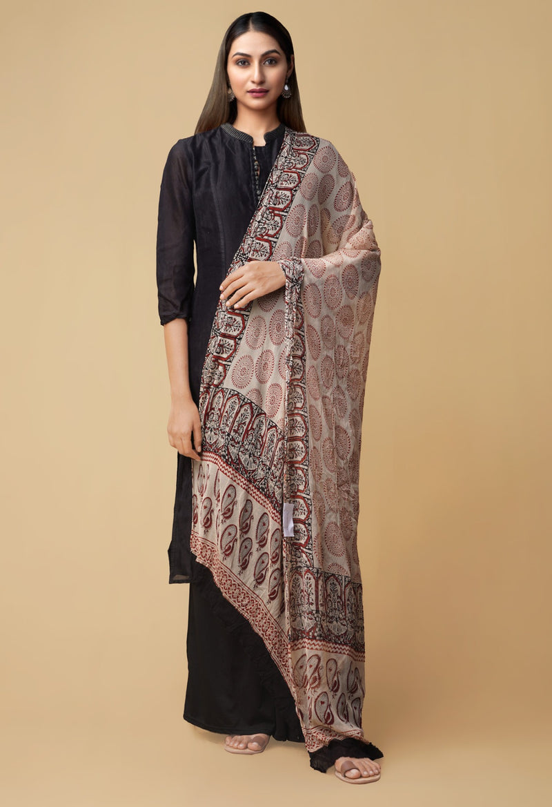 Online Shopping for Cream Bagru Printed Pure Chiffon Dupatta  with Bagru Prints from Rajasthan at Unnatisilks.comIndia
