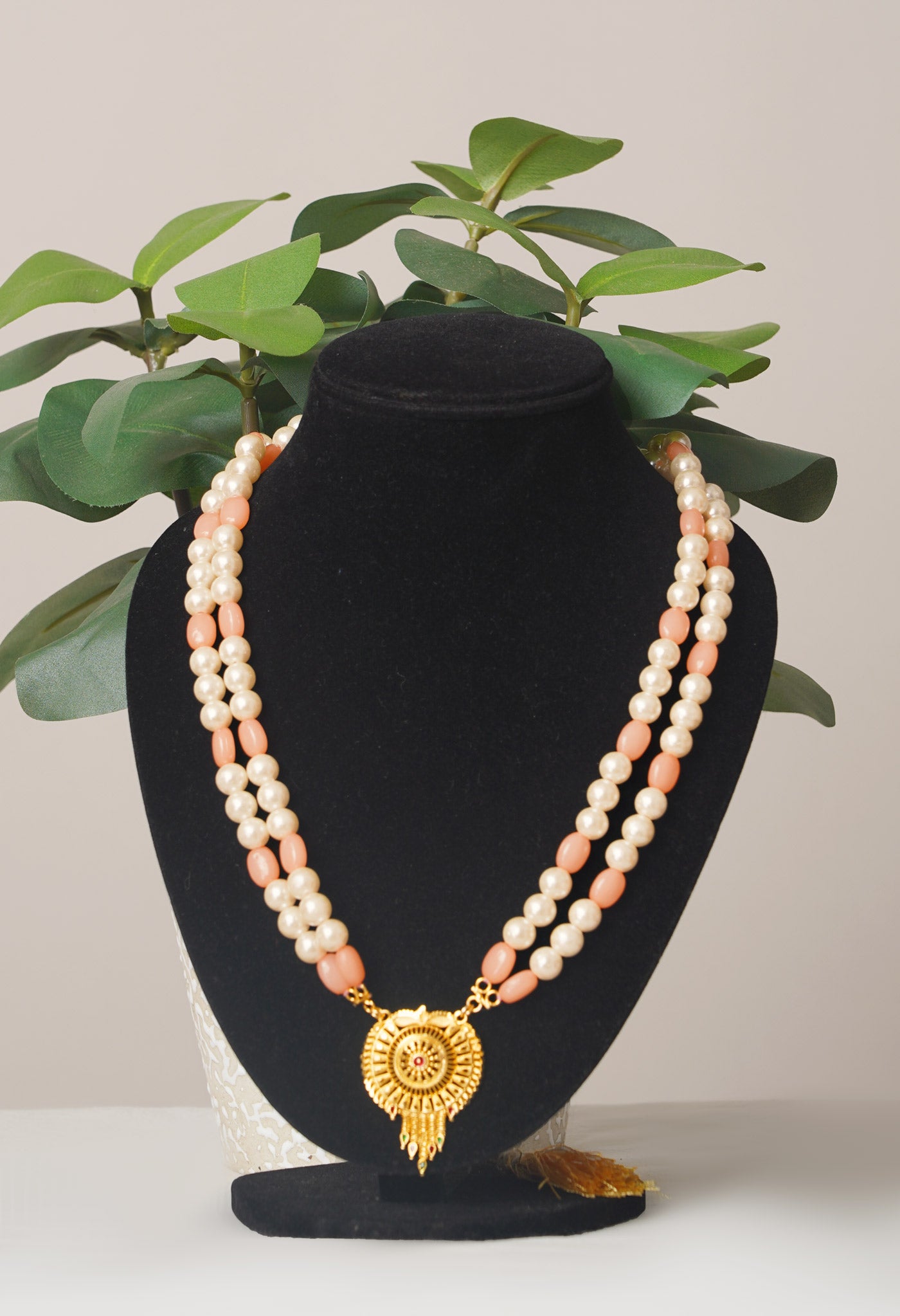 White and Orange Amravati Pearls Beads with Pendent- UJ453