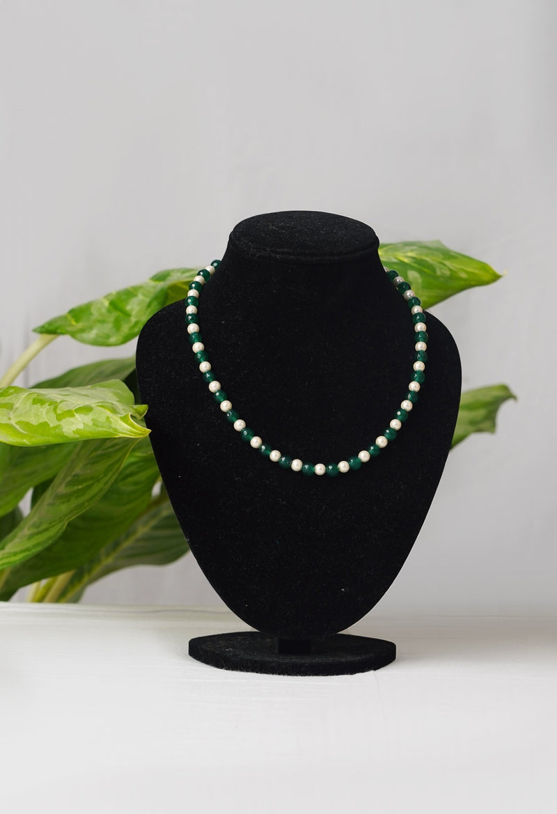 Online Shopping for Green-White Amravati Ocean Beads Necklace   from Andhra Pradesh at Unnatisilks.comIndia
