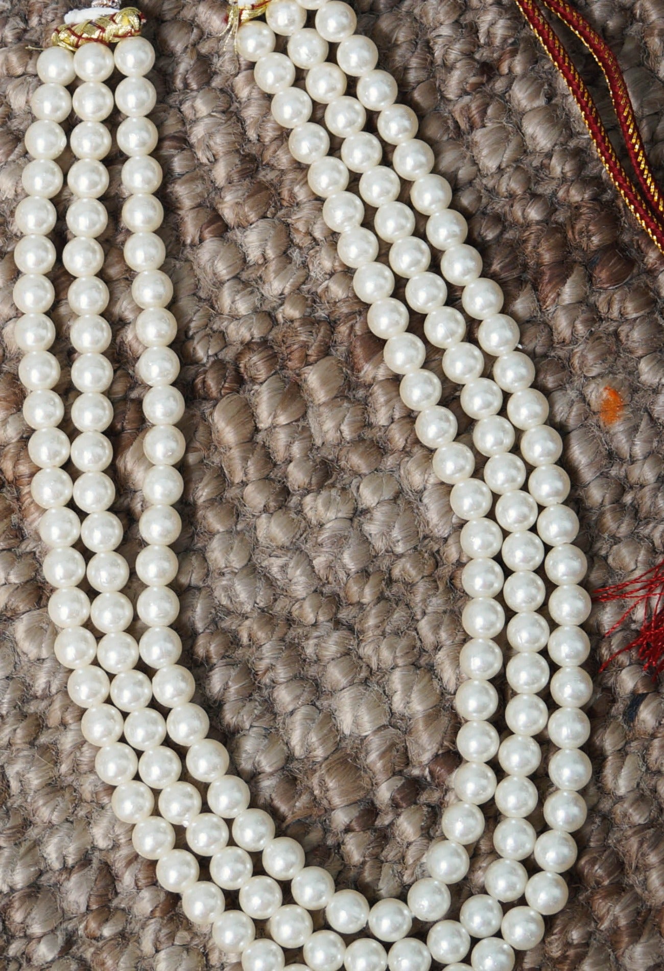 White Amravati Pearls Beads-UJ290
