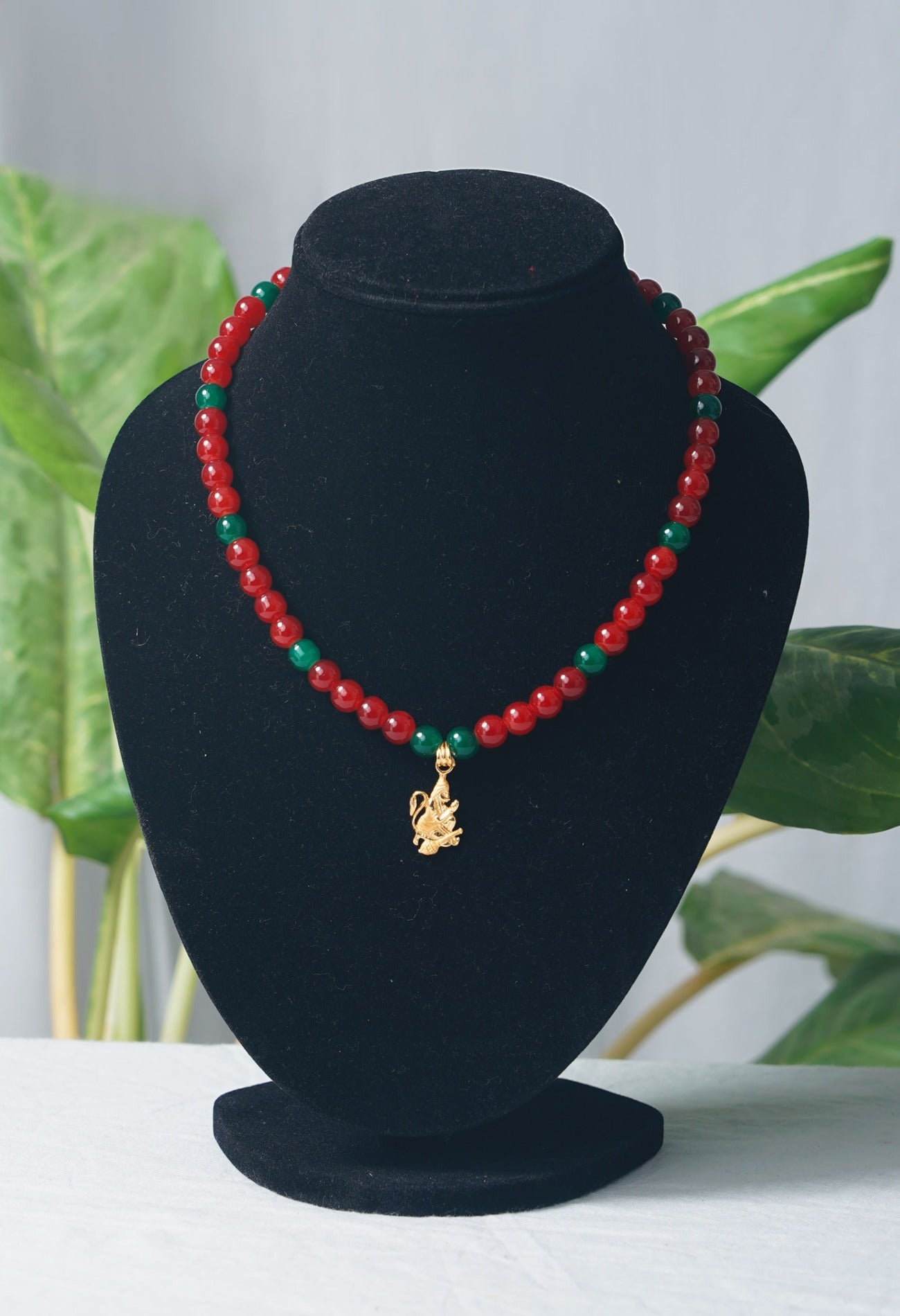 Online Shopping for Red and Green Amravati Round Beads Necklace with Pendent with jewellery from Andhra pradesh at Unnatisilks.com India
