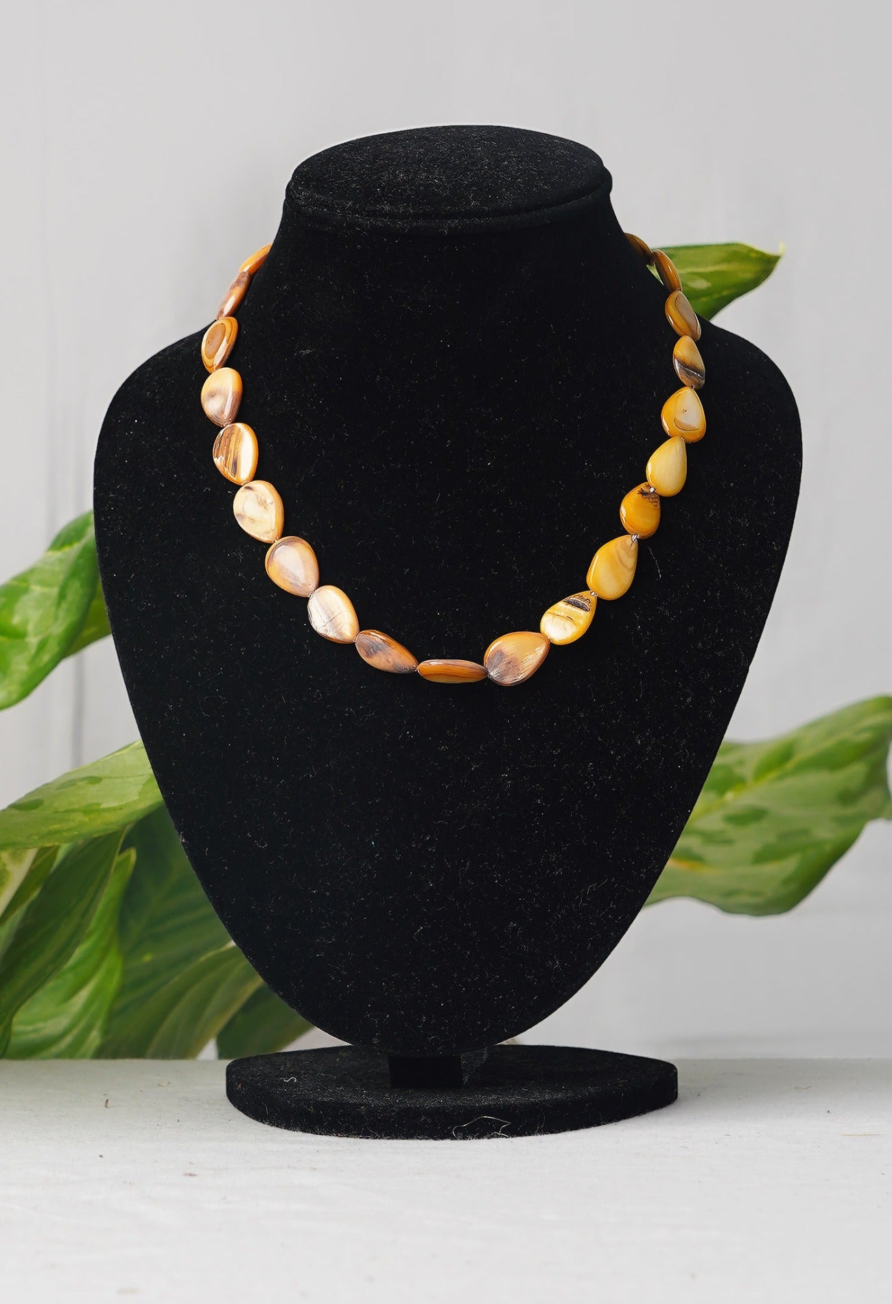 Brown-Red Amravati Ocean Beads Necklace-UJ49